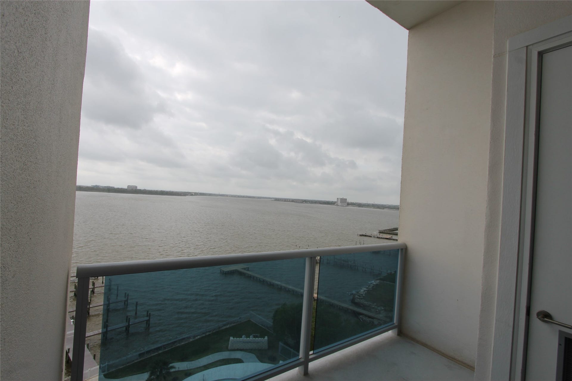 4821 Nasa Pkwy, #6SE, Seabrook, TX 77586 4821 Nasa Pkwy, #6SE, Seabrook, TX 77586