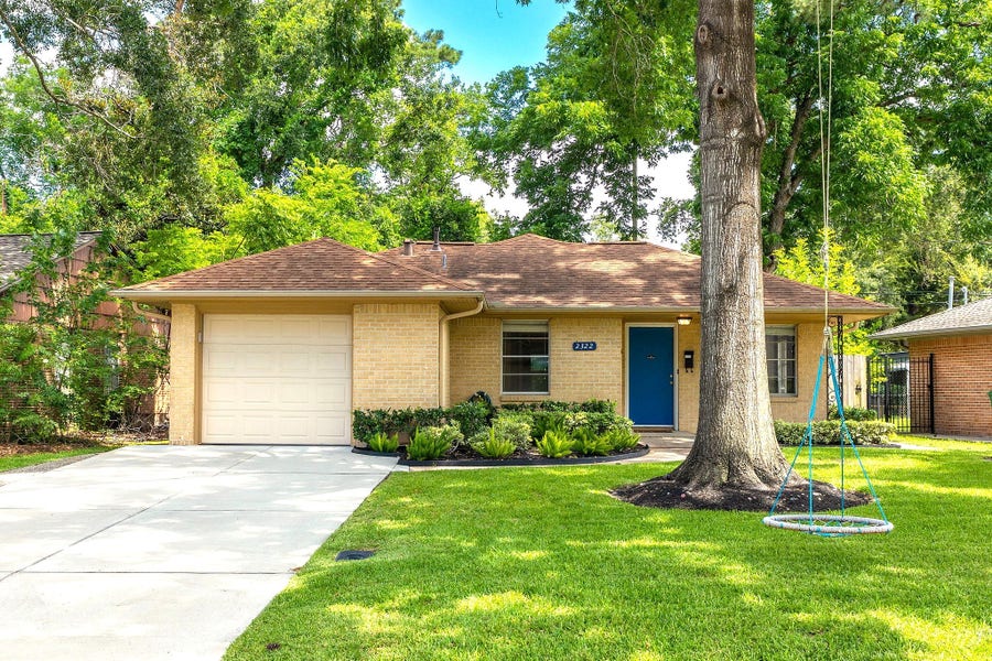 Property photo for 2322 Poinciana Drive, Houston, TX
