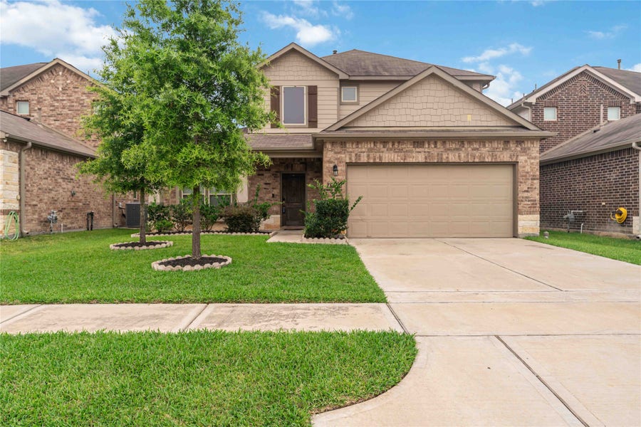Property photo for 7402 Cypress Shumard Oak Drive, Cypress, TX