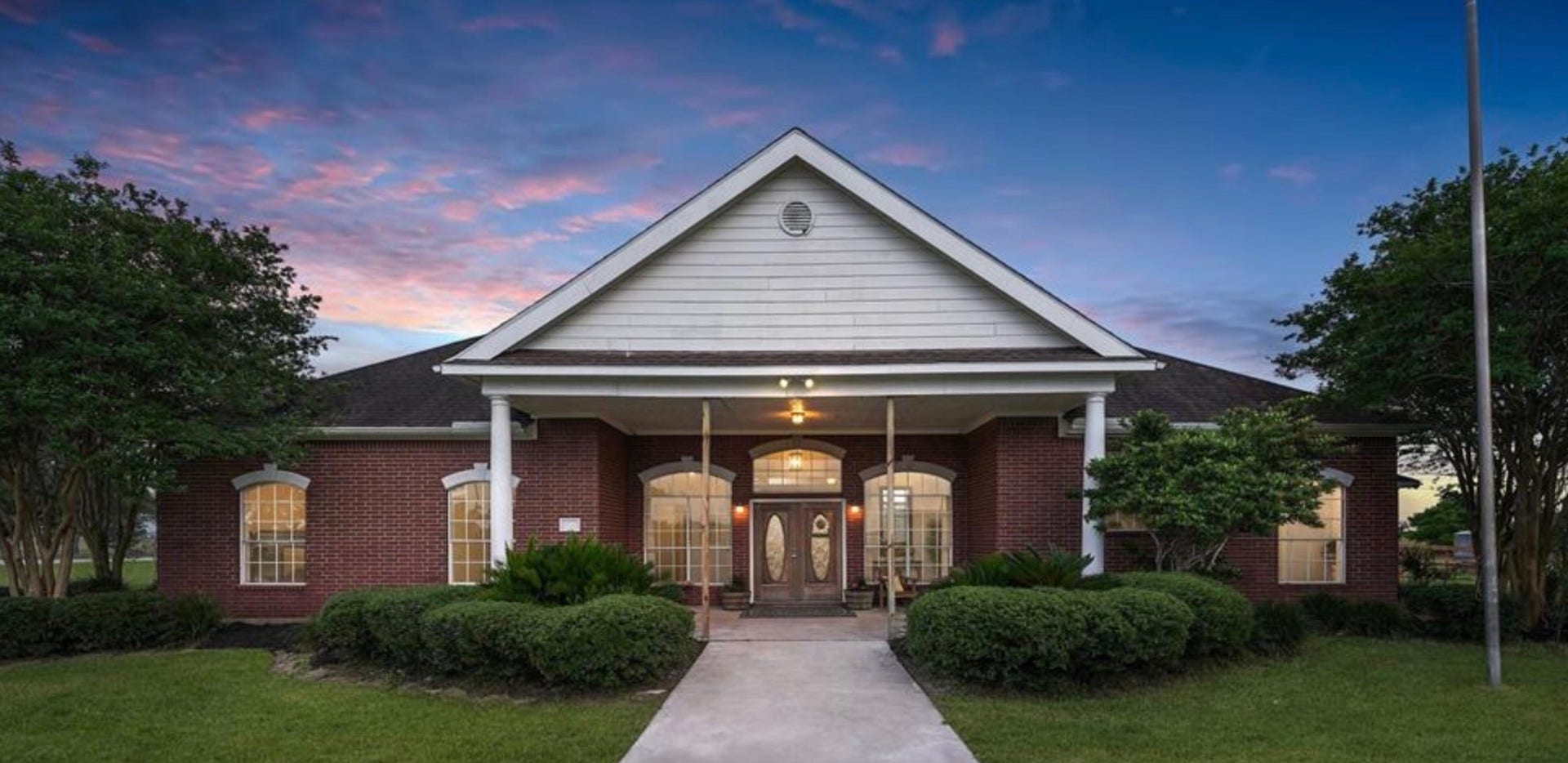 7630 Savannah Plantation Drive, Rosharon, TX 77583