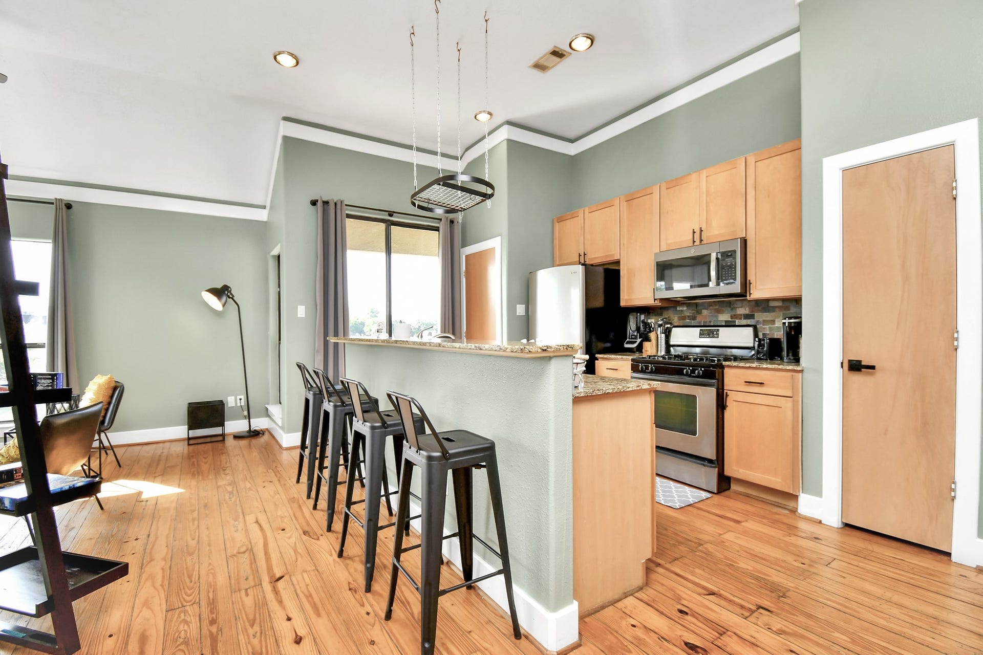 3416 St Emanuel Street, Houston, TX 77004