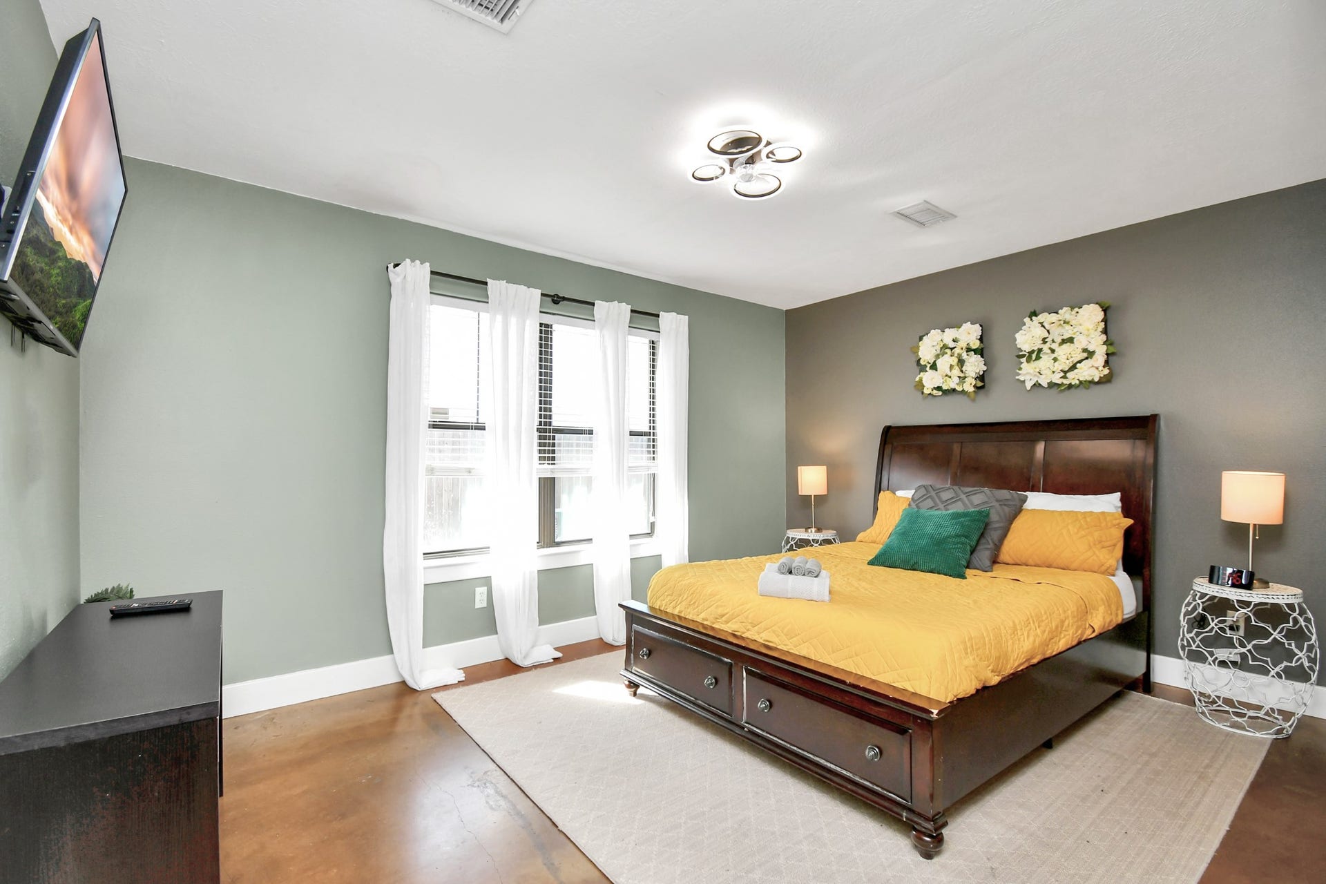 3416 St Emanuel Street, Houston, TX 77004