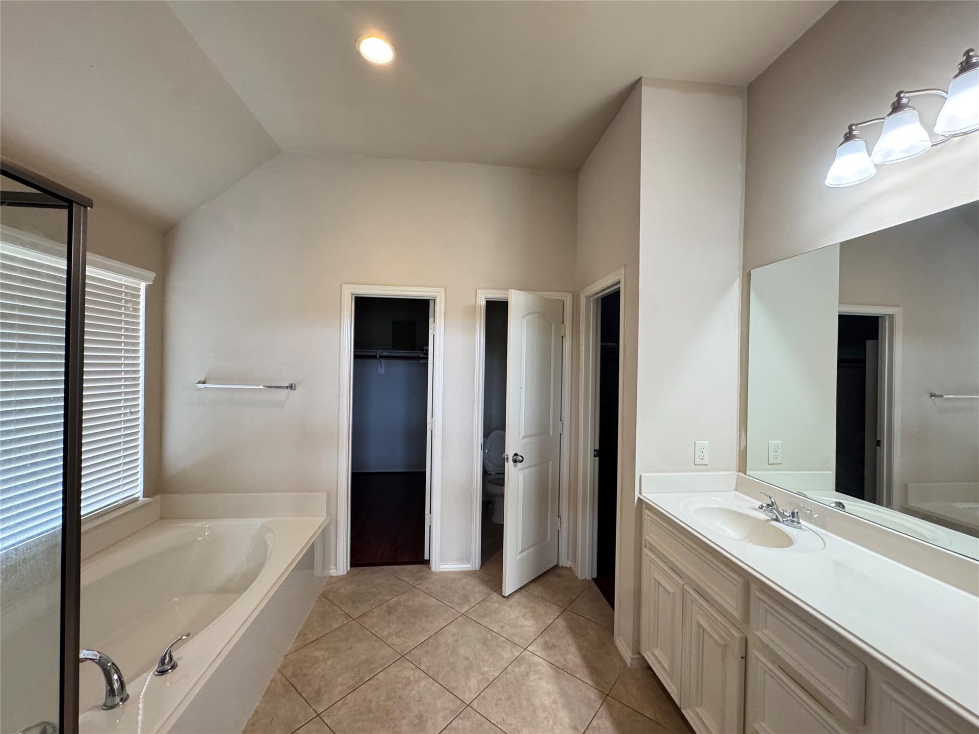 22010 Rustic Canyon Lane, Richmond, TX 77469 22010 Rustic Canyon Lane, Richmond, TX 77469