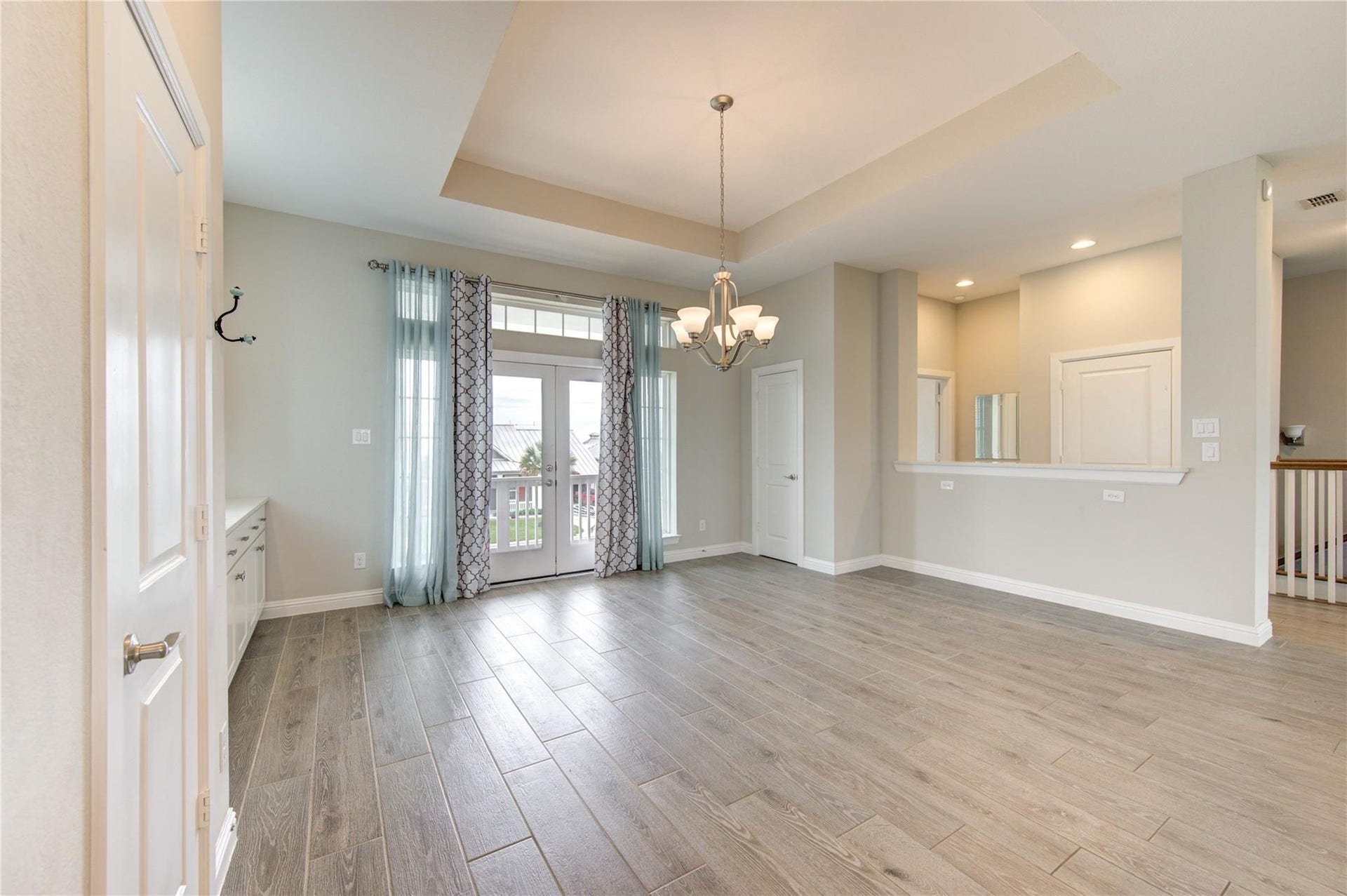 5126 Allen Cay Drive, Texas City, TX 77590 5126 Allen Cay Drive, Texas City, TX 77590