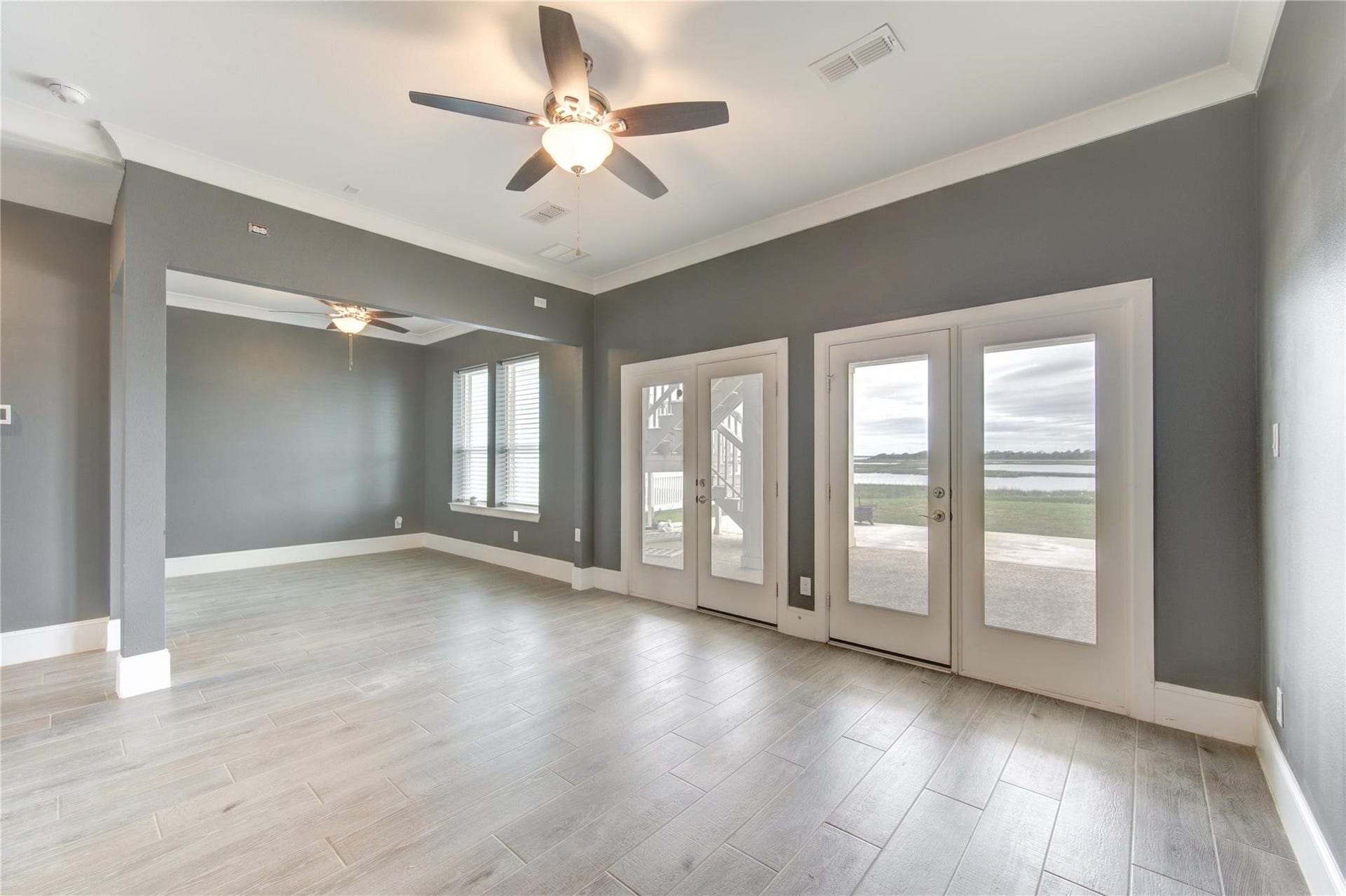 5126 Allen Cay Drive, Texas City, TX 77590 5126 Allen Cay Drive, Texas City, TX 77590