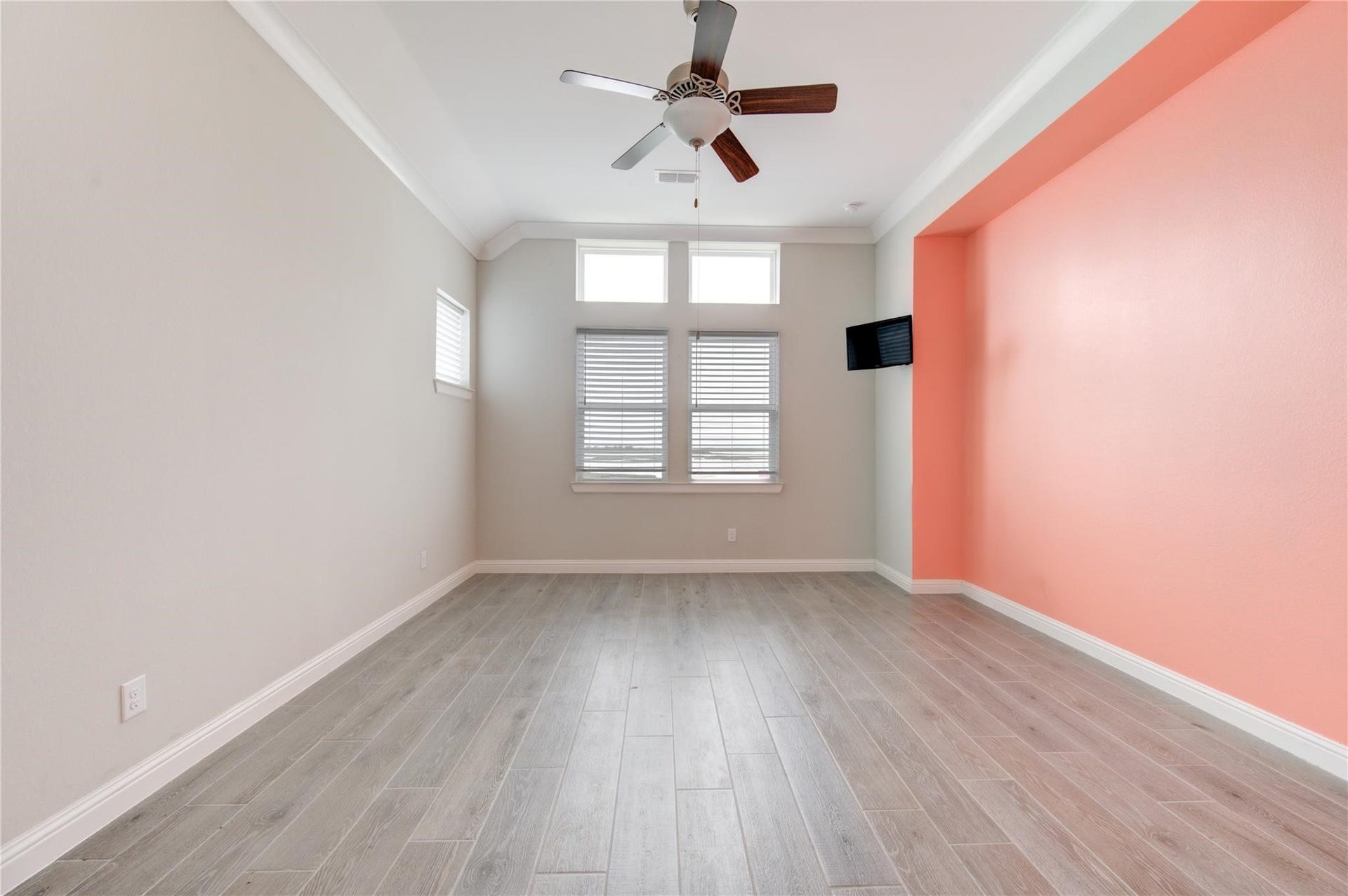 5126 Allen Cay Drive, Texas City, TX 77590 5126 Allen Cay Drive, Texas City, TX 77590