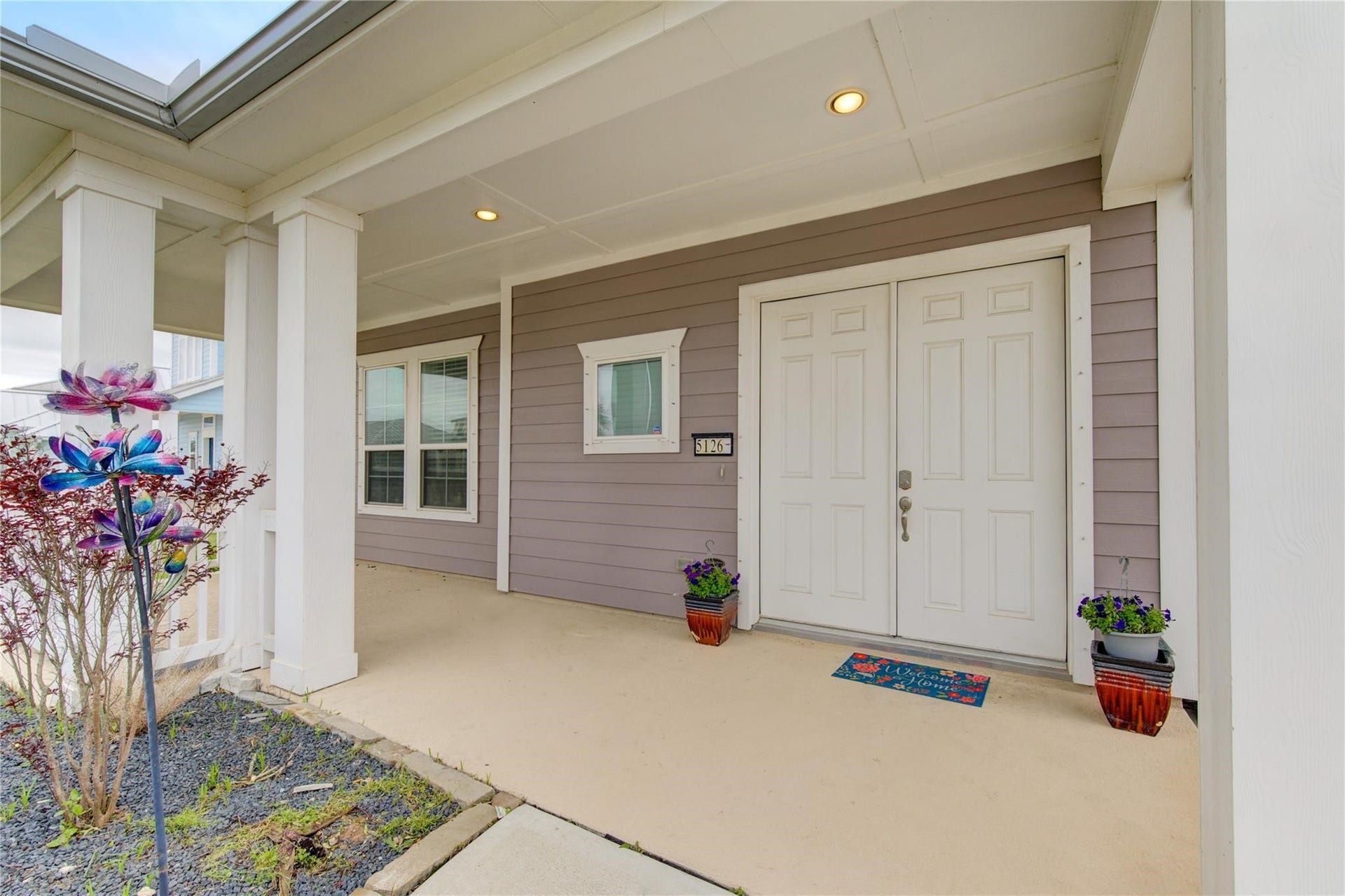 5126 Allen Cay Drive, Texas City, TX 77590 5126 Allen Cay Drive, Texas City, TX 77590