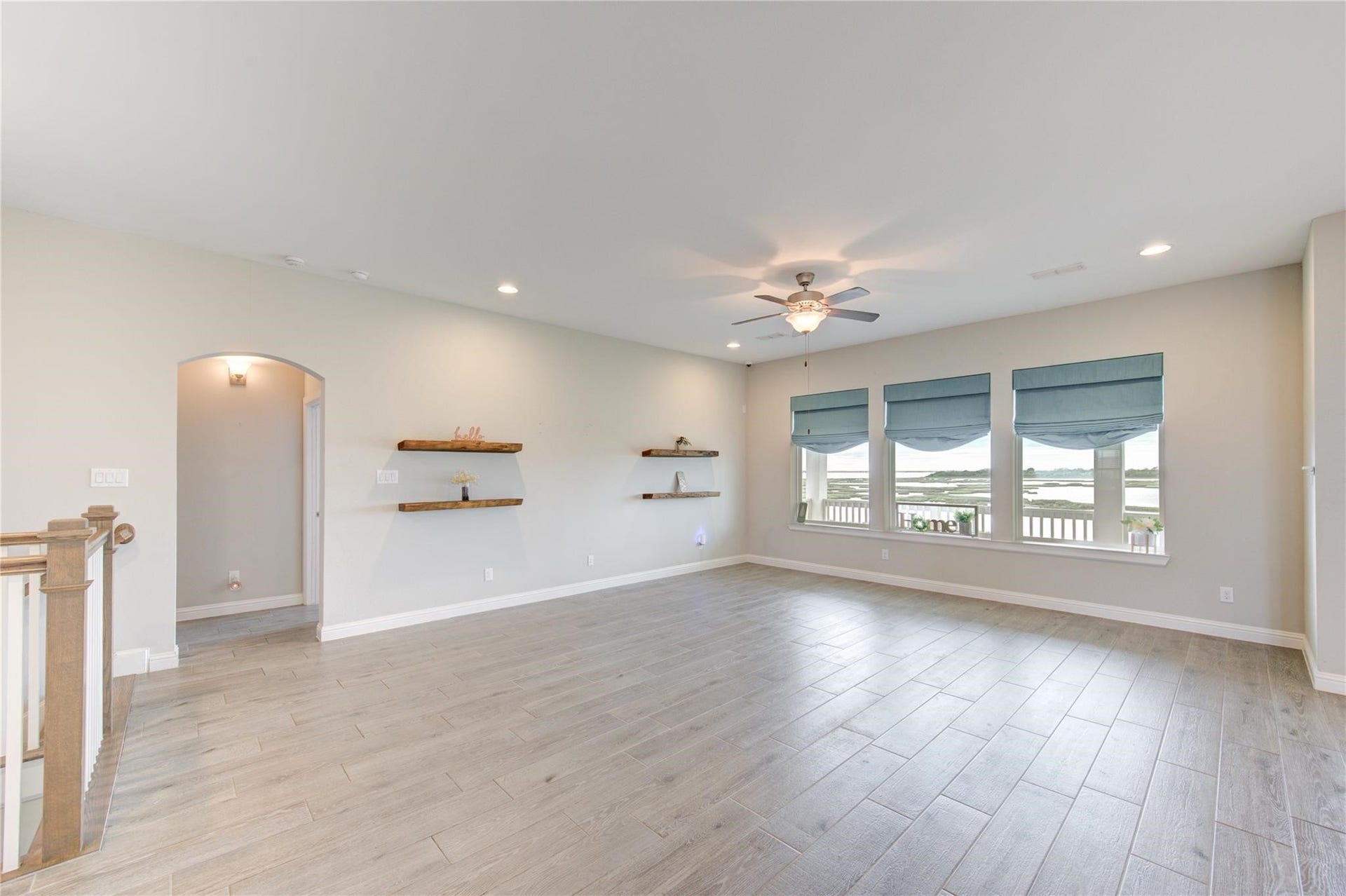 5126 Allen Cay Drive, Texas City, TX 77590 5126 Allen Cay Drive, Texas City, TX 77590