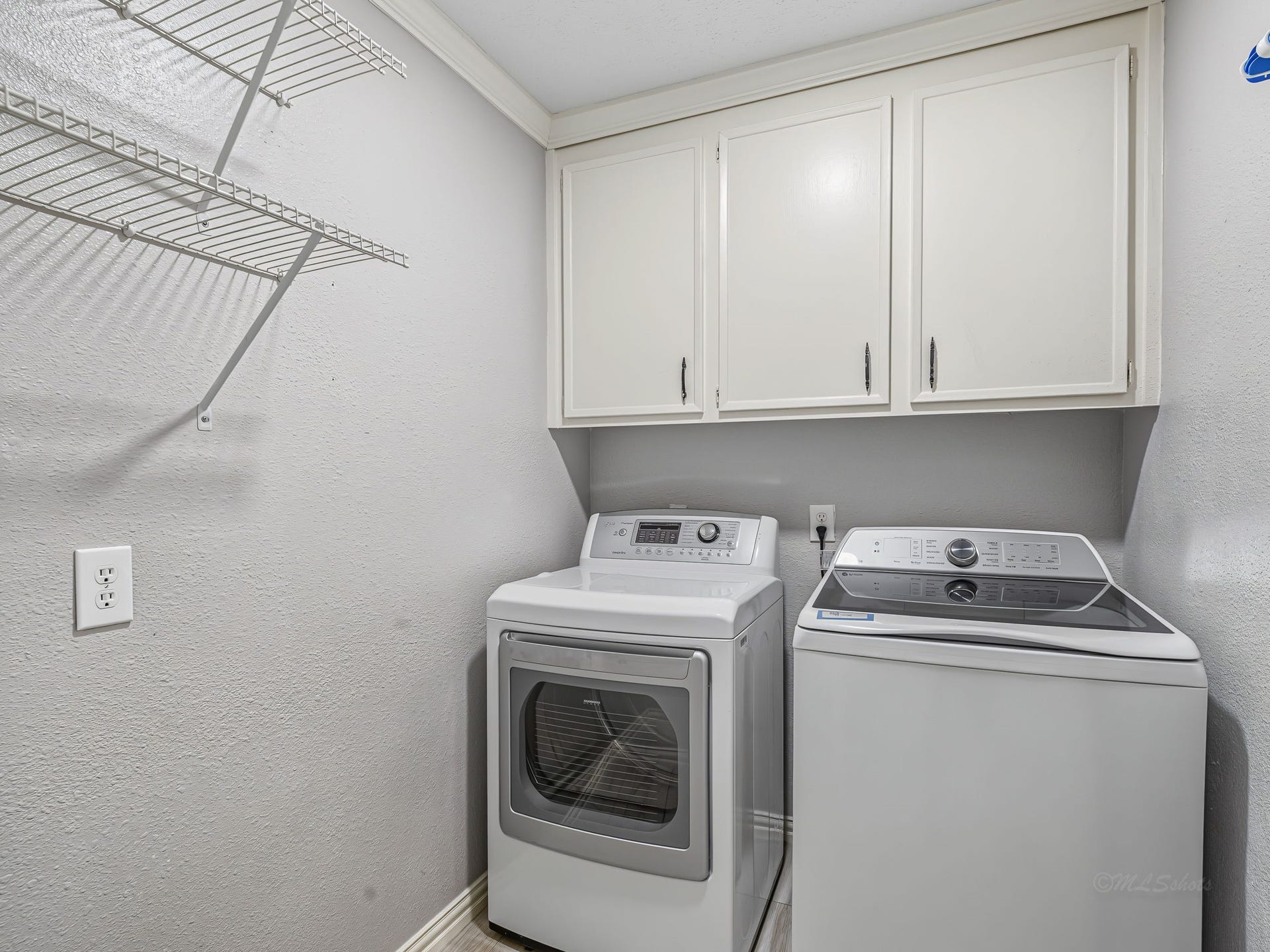 2519 Williams Grant Street, Sugar Land, TX 77479 2519 Williams Grant Street, Sugar Land, TX 77479