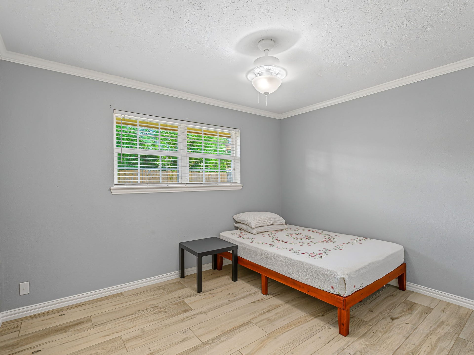 2519 Williams Grant Street, Sugar Land, TX 77479 2519 Williams Grant Street, Sugar Land, TX 77479