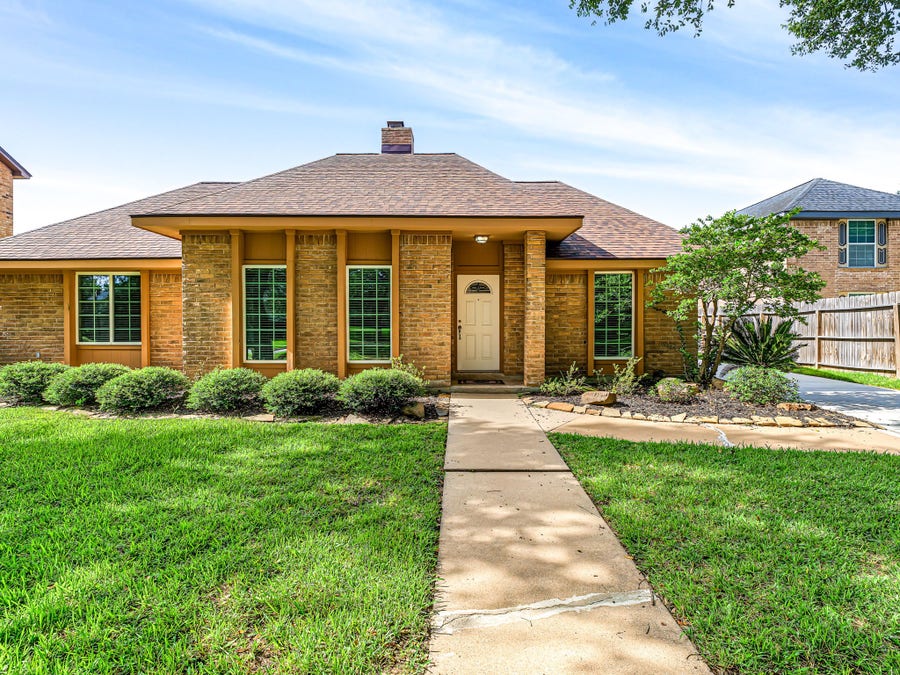 Property photo for 2519 Williams Grant Street, Sugar Land, TX