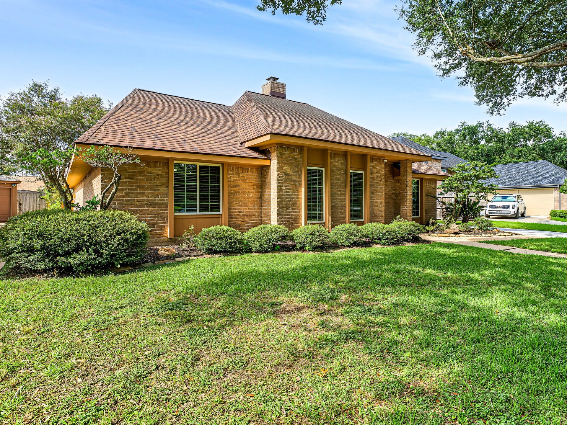 2519 Williams Grant Street, Sugar Land, TX 77479 2519 Williams Grant Street, Sugar Land, TX 77479