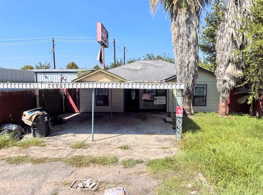 Property photo for 205 28th Street, Houston, TX