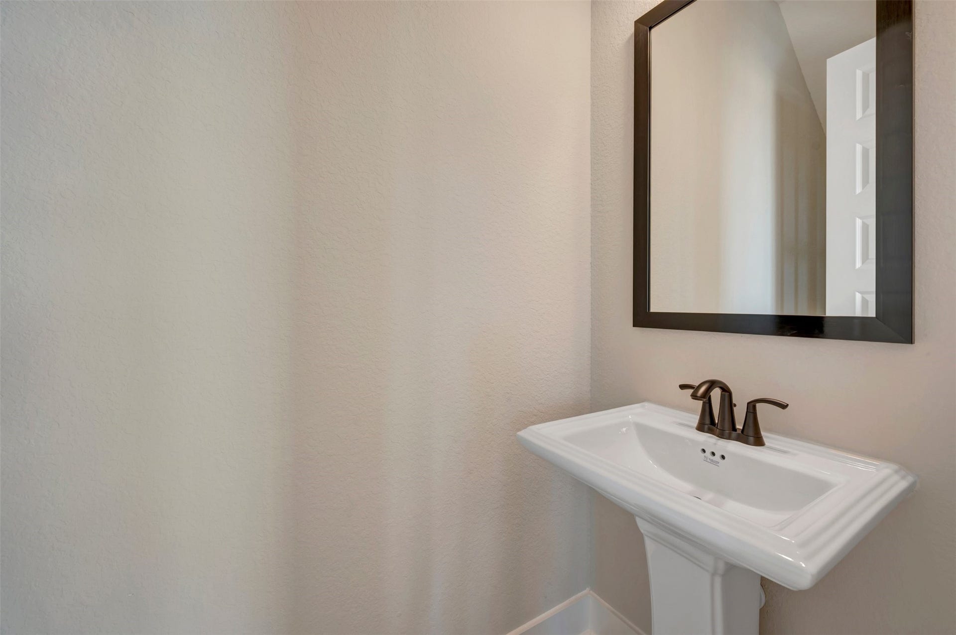 16702 Vibrant Avenue, Hockley, TX 77447