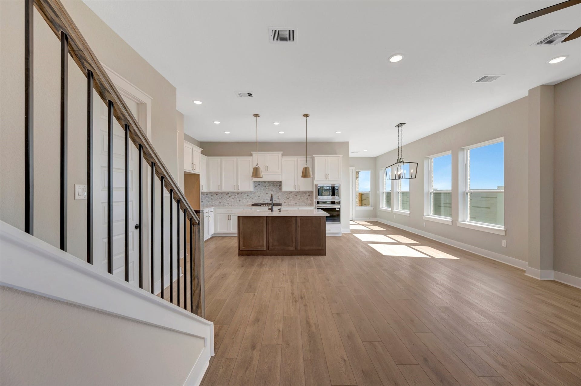 16702 Vibrant Avenue, Hockley, TX 77447