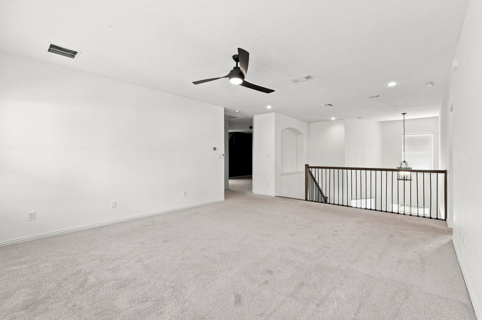 11510 Cypresswood Trail Drive, Houston, TX 77070 Upstairs game room