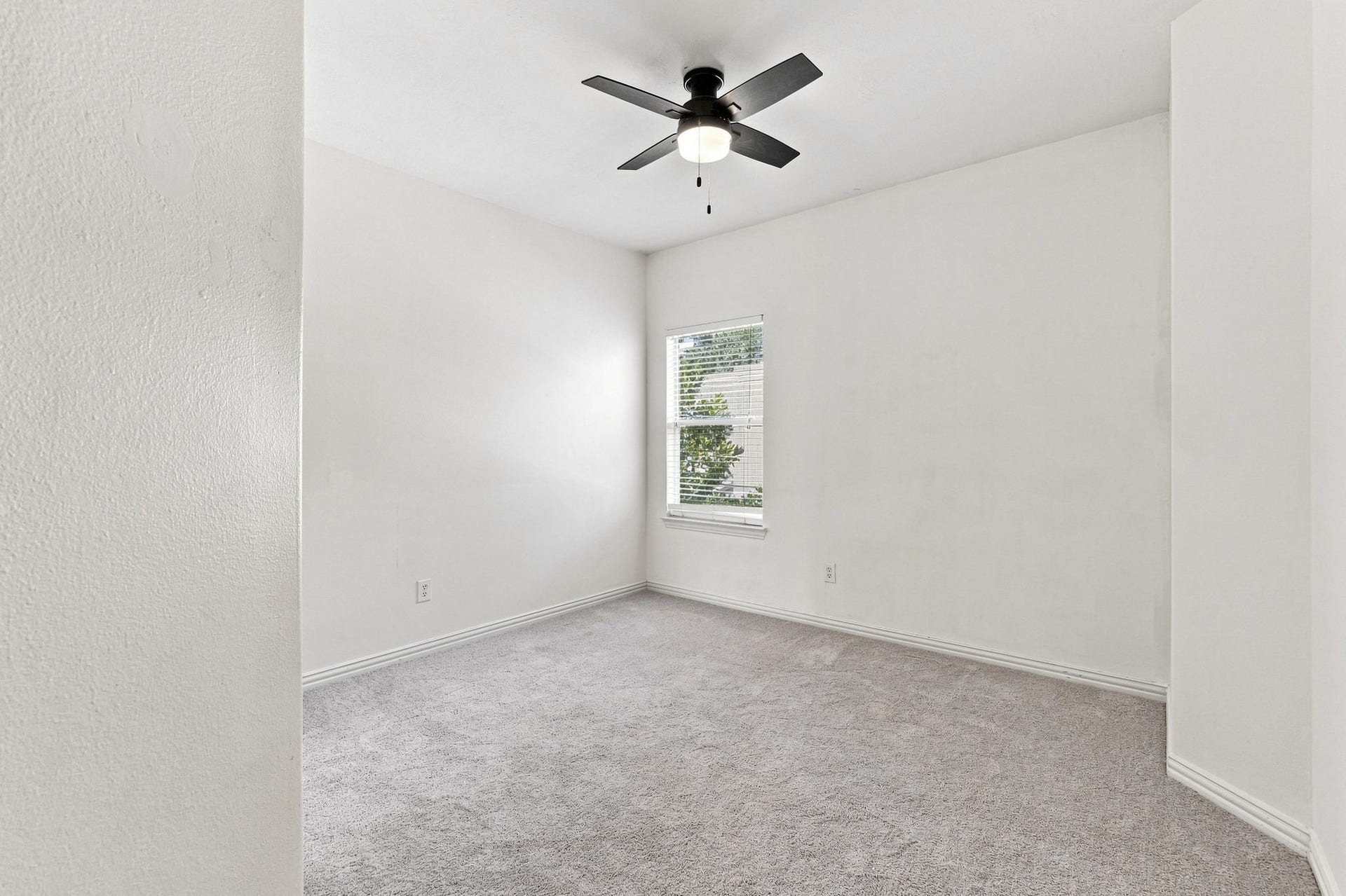 11510 Cypresswood Trail Drive, Houston, TX 77070 Secondary bedroom #2