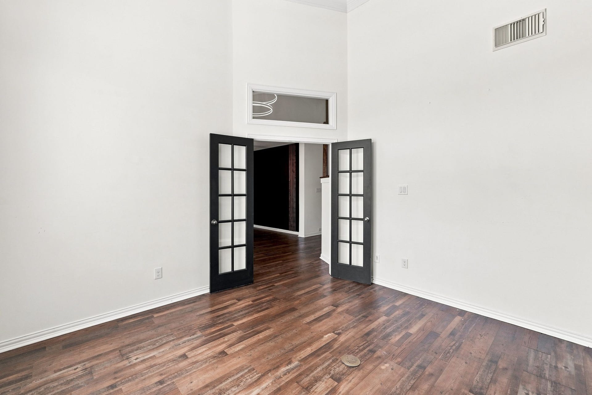 11510 Cypresswood Trail Drive, Houston, TX 77070 Opposite view of the home office