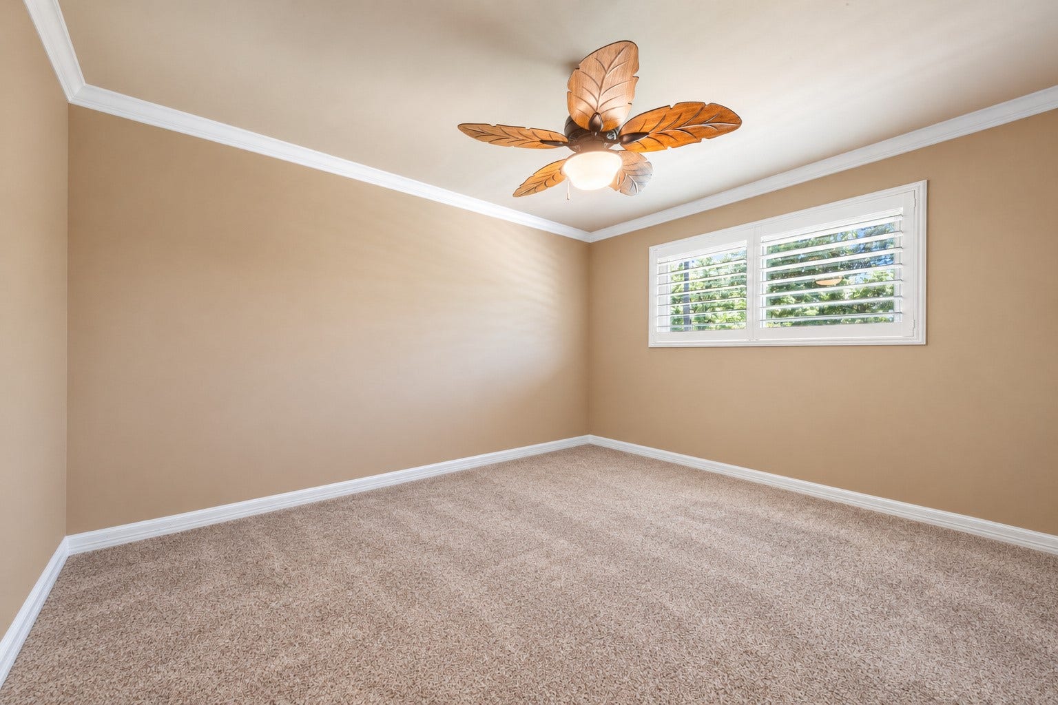 109 Riverbrook Drive, Conroe, TX 77385 Bedroom 2
