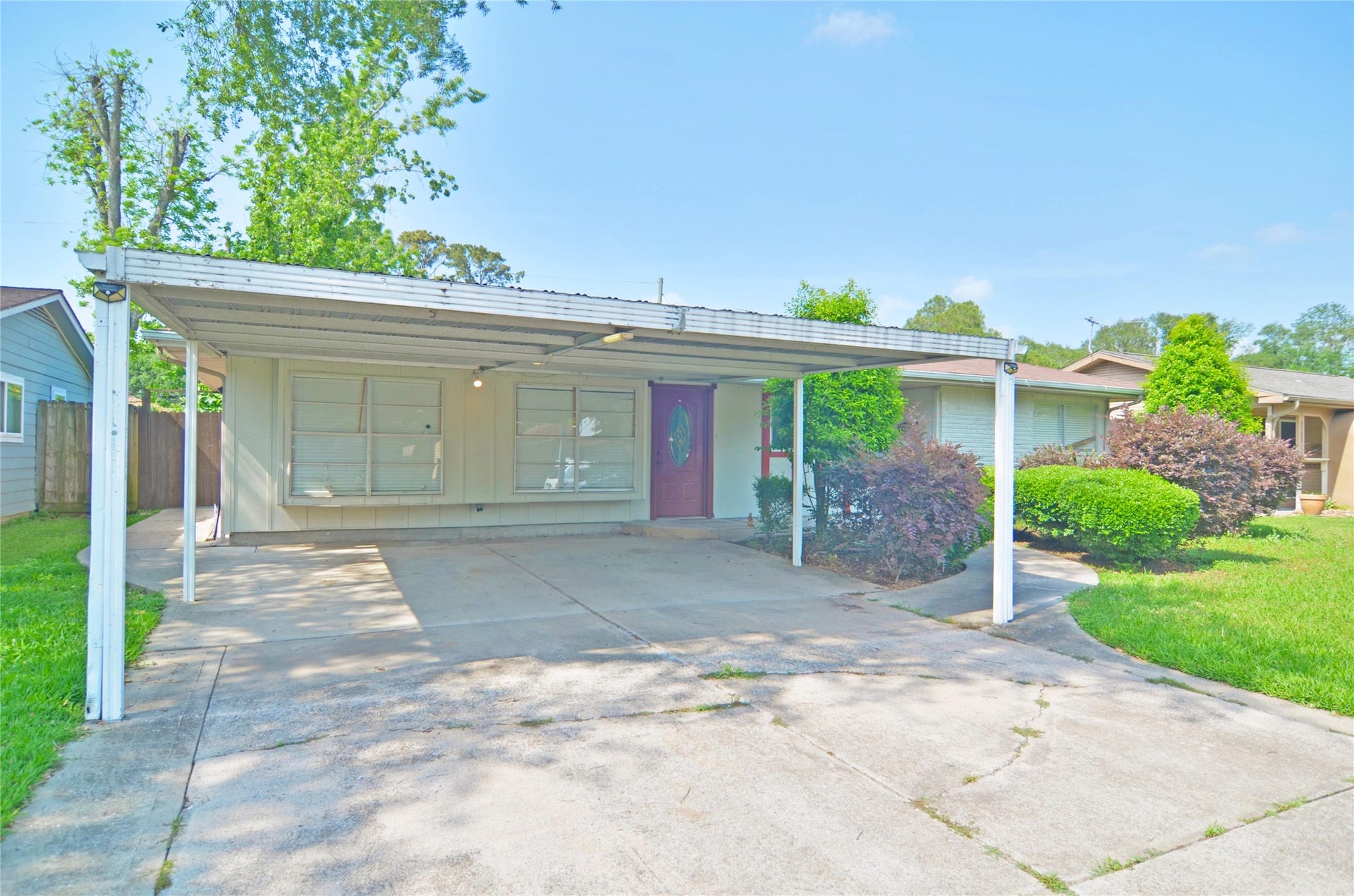 2719 Sweetgum Street, Pasadena, TX 77502 2719 Sweetgum Street, Pasadena, TX 77502