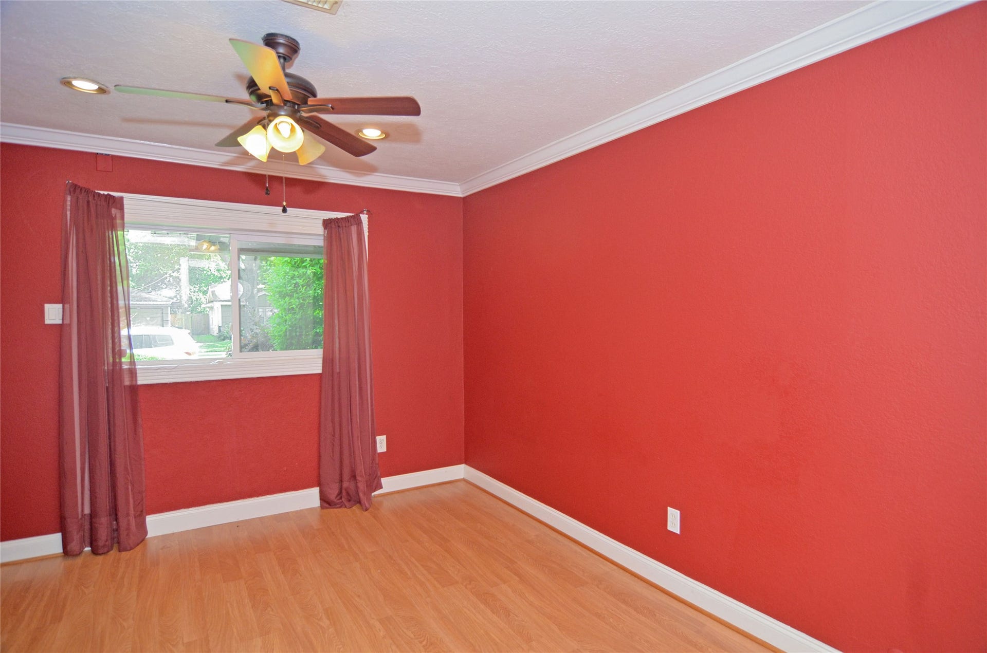 2719 Sweetgum Street, Pasadena, TX 77502 Bedroom #3