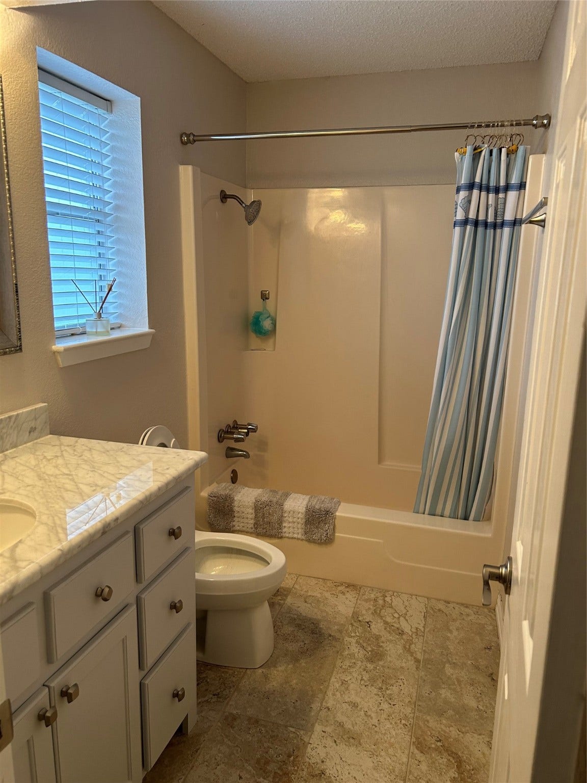 306 Isles End Road, Tiki Island, TX 77554 306 Isles End Road, Tiki Island, TX 77554