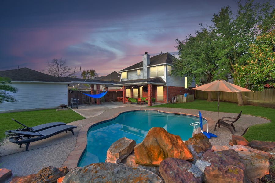 Property photo for 10007 Hickory Trail Lane, Houston, TX