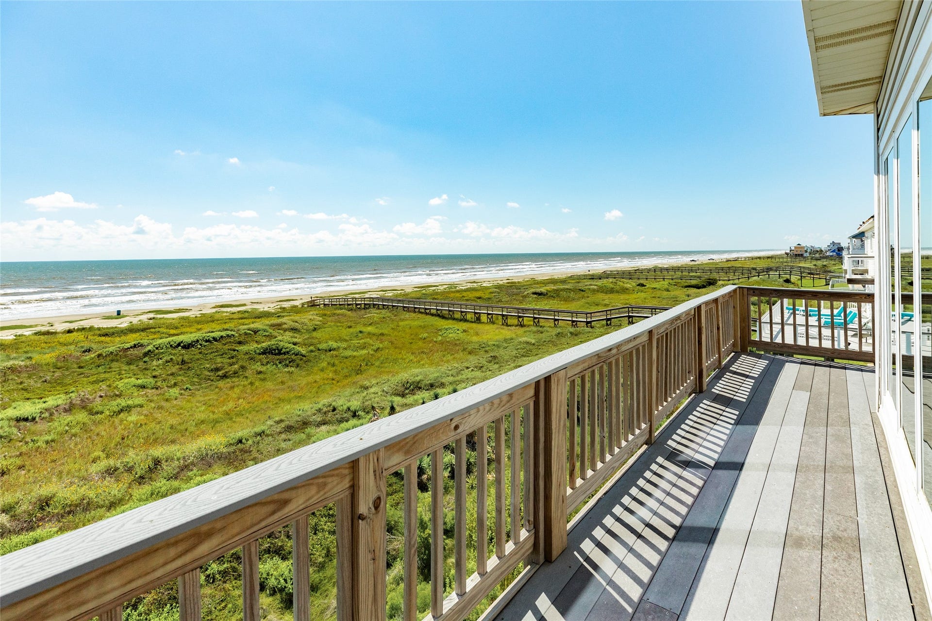 20911 W Sand Hill Drive, Galveston, TX 77554 Gorgeous views!