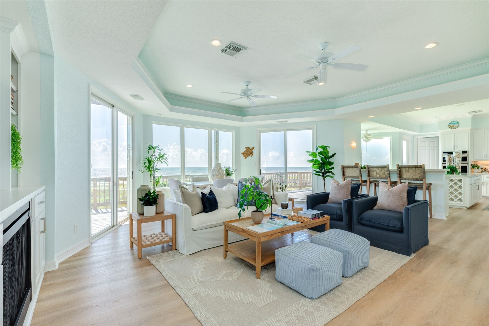 20911 W Sand Hill Drive, Galveston, TX 77554 Stylish tray ceiling has accent lighting