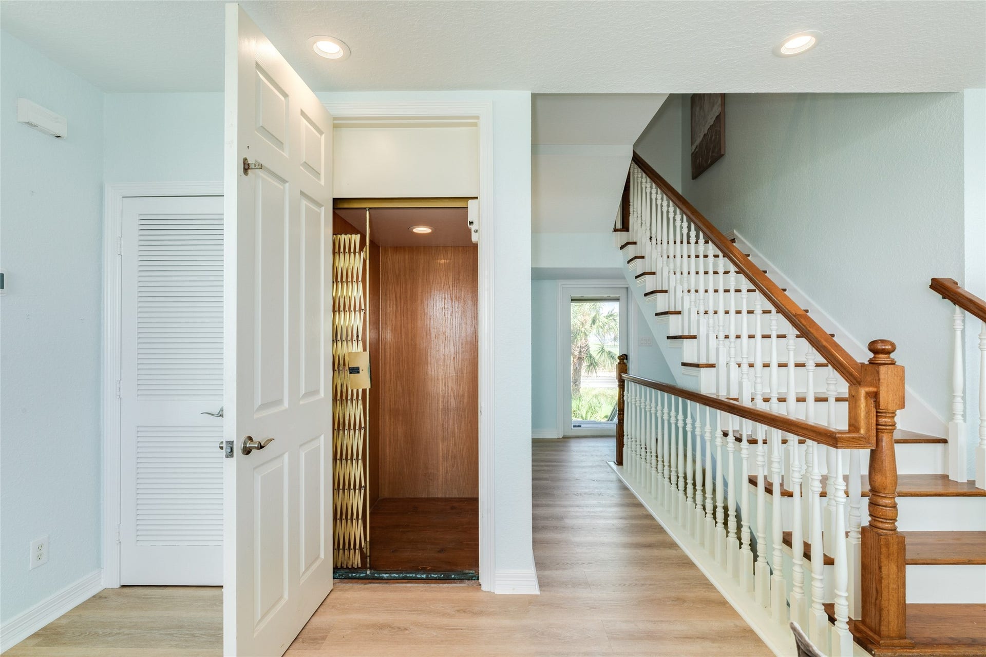 20911 W Sand Hill Drive, Galveston, TX 77554 Elevator brings you from the garage to all levels of the home and is regularly serviced.