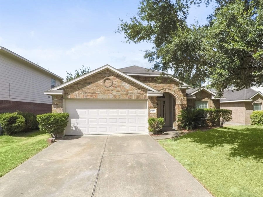 Property photo for 427 Northvalley Drive, Houston, TX