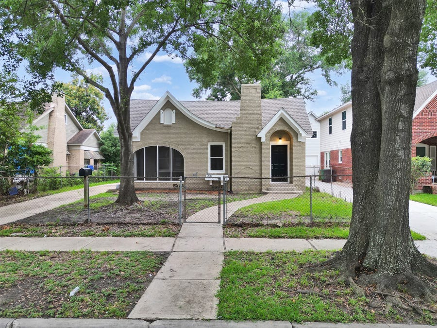 Property photo for 1412 Lawson Street, Houston, TX