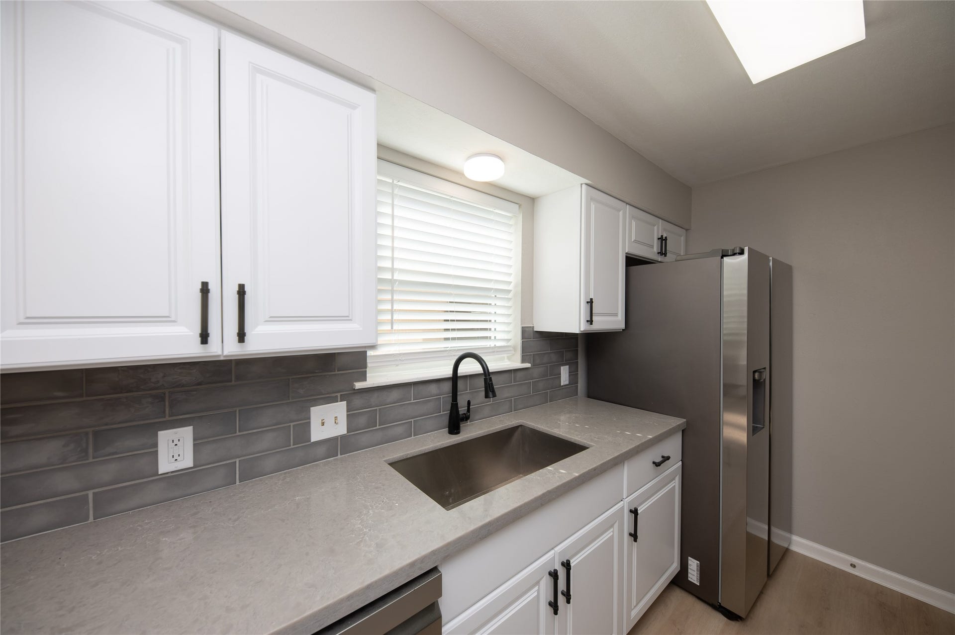 4220 Belle Park Drive, Houston, TX 77072 4220 Belle Park Drive, Houston, TX 77072