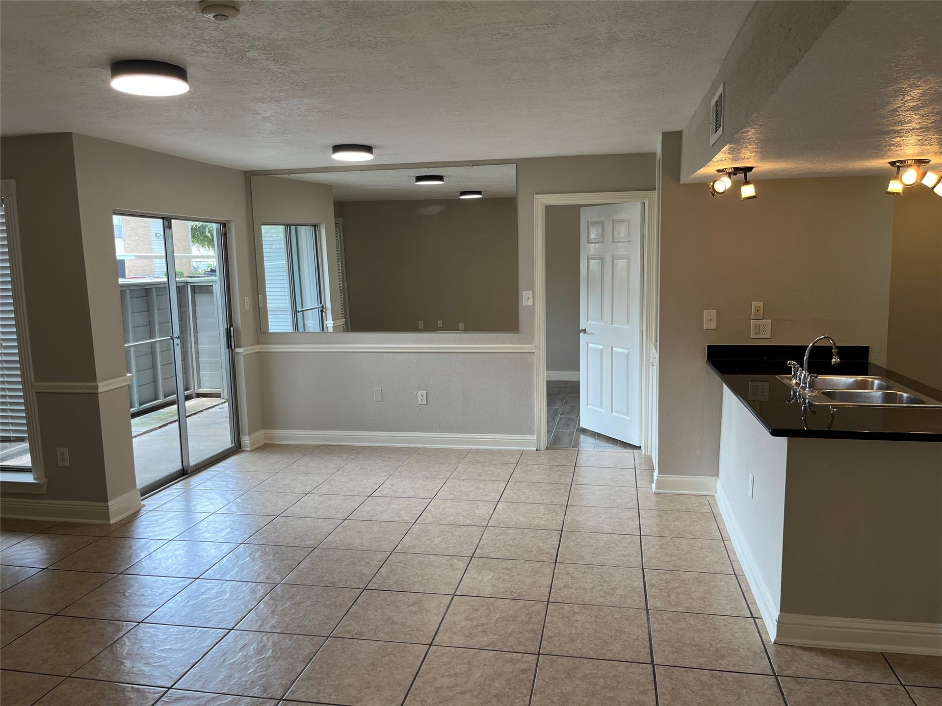 260 El Dorado Boulevard, #805, Houston, TX 77598 260 El Dorado Boulevard, #805, Houston, TX 77598