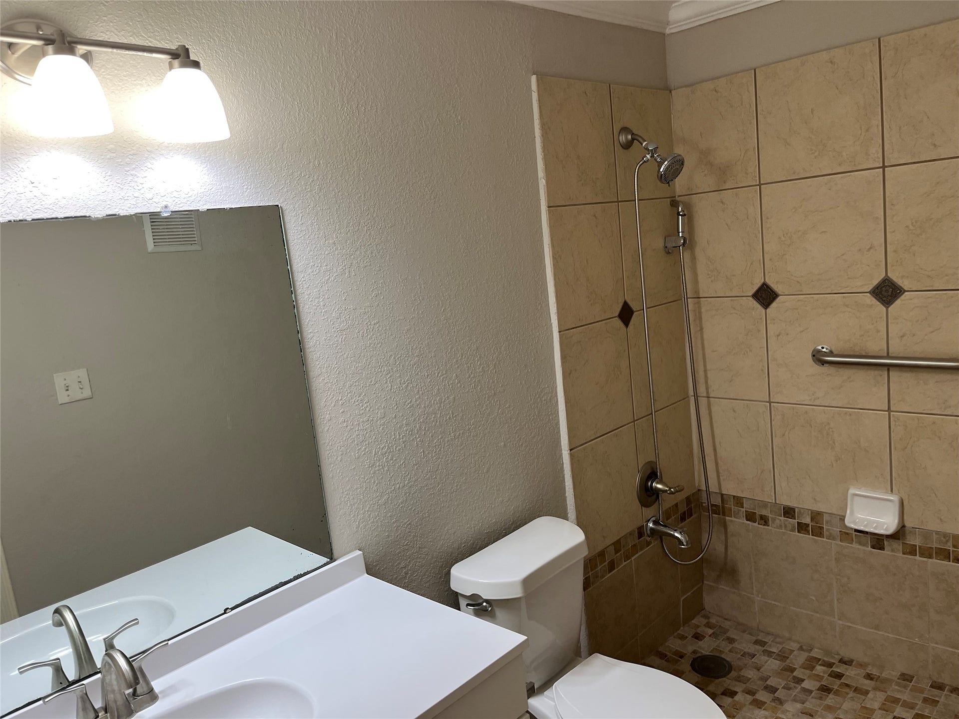 260 El Dorado Boulevard, #805, Houston, TX 77598 260 El Dorado Boulevard, #805, Houston, TX 77598