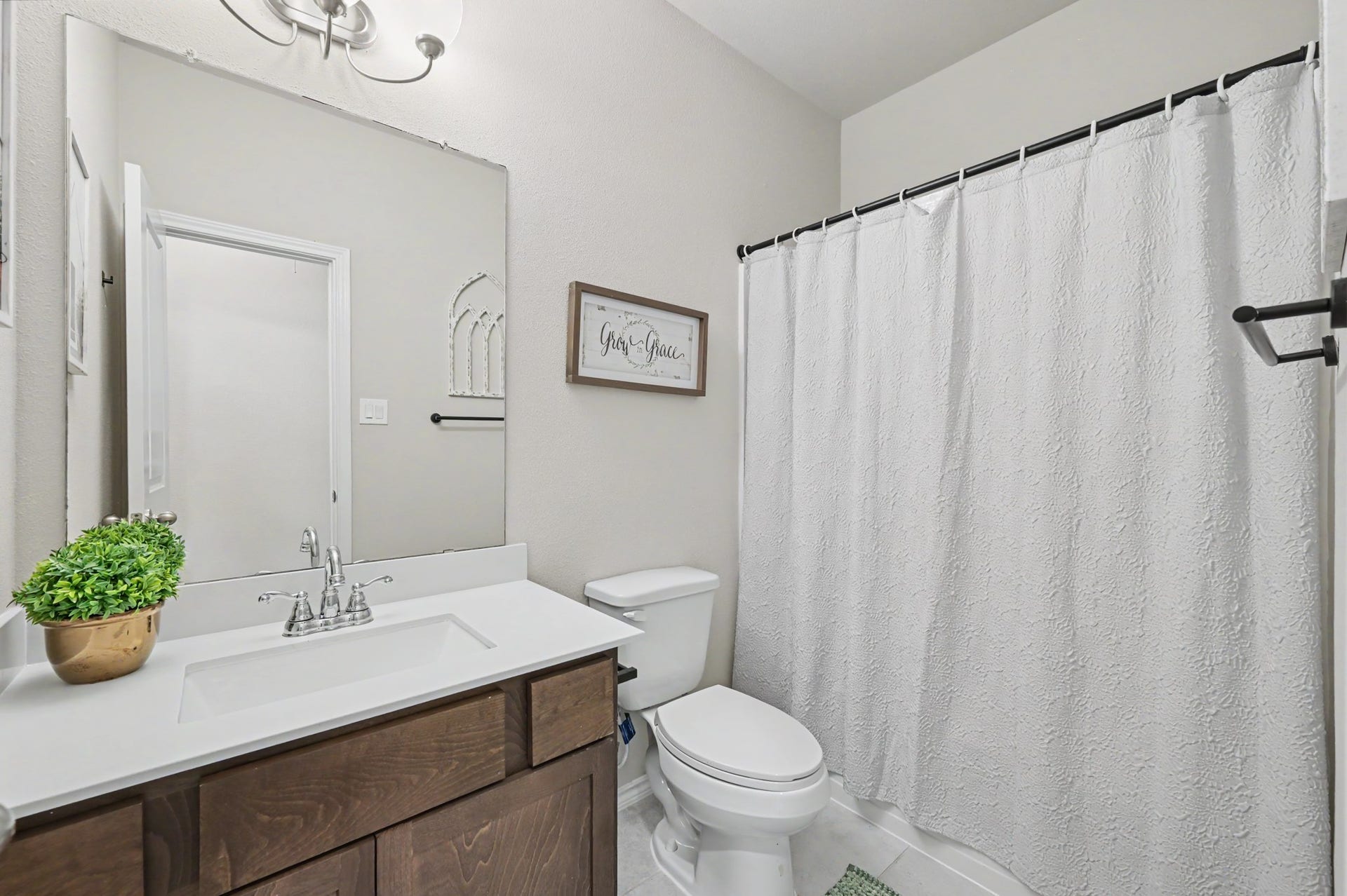 32034 August Woods Way, Conroe, TX 77385 Guest bathroom to pamper family and guests