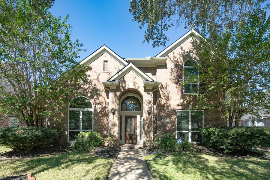 Property photo for 22430 Water Edge Lane, Katy, TX