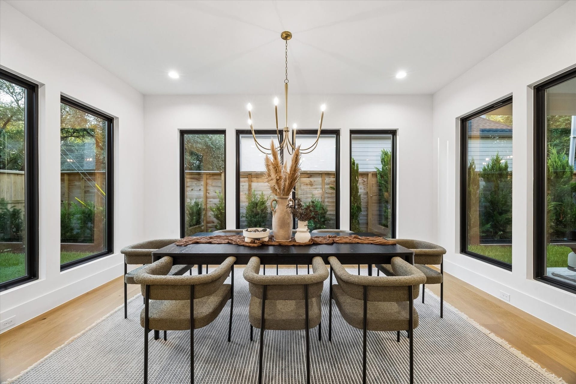 2250 Bartlett Street, Houston, TX 77098 2250 Bartlett Street, Houston, TX 77098
