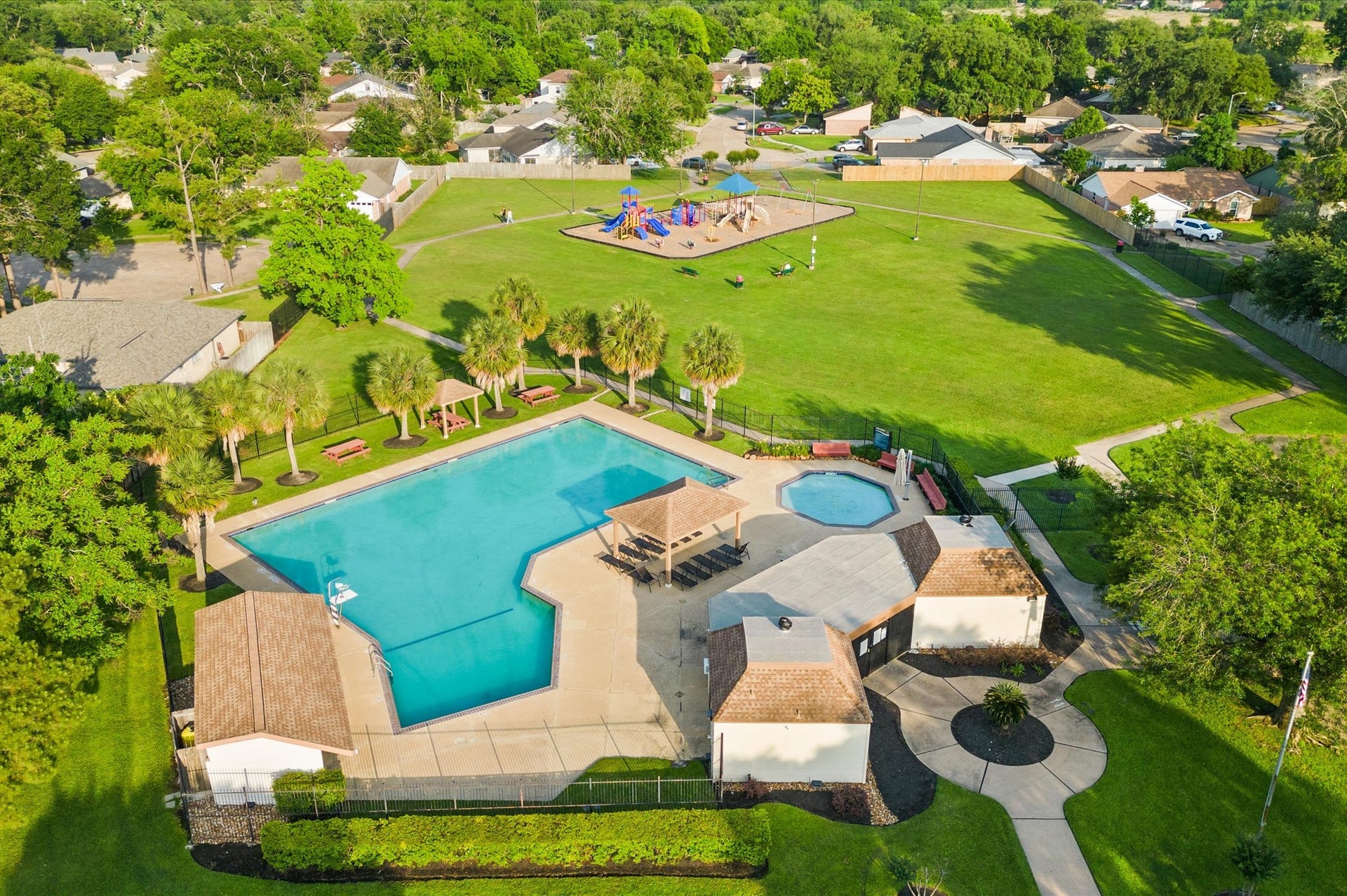 11227 Verlaine Drive, Houston, TX 77065 Enjoy weekends relaxing at the pool with friends and neighbors. Welcome home!