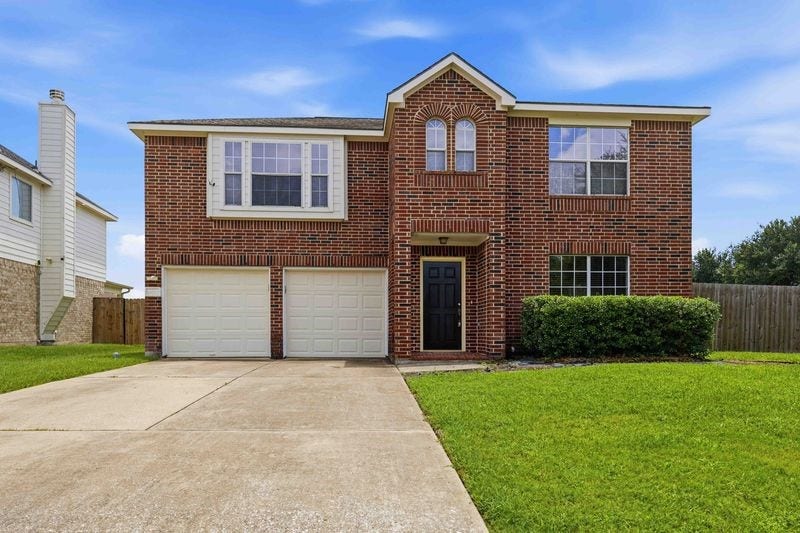 Property photo for 14015 Crossvale Lane, Houston, TX
