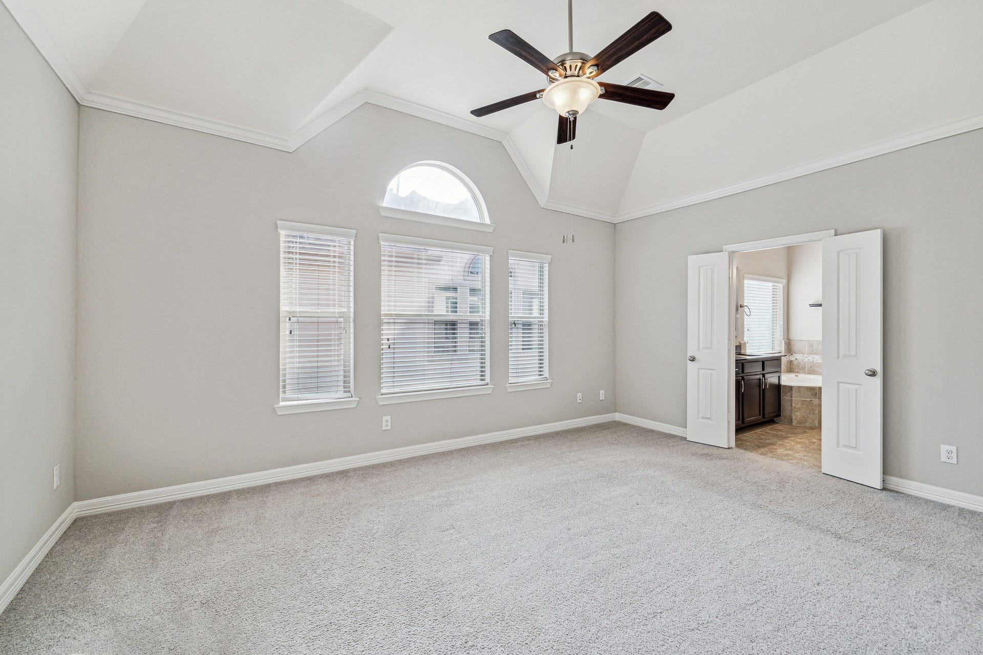 436 N Live Oak Street, Houston, TX 77003 436 N Live Oak Street, Houston, TX 77003