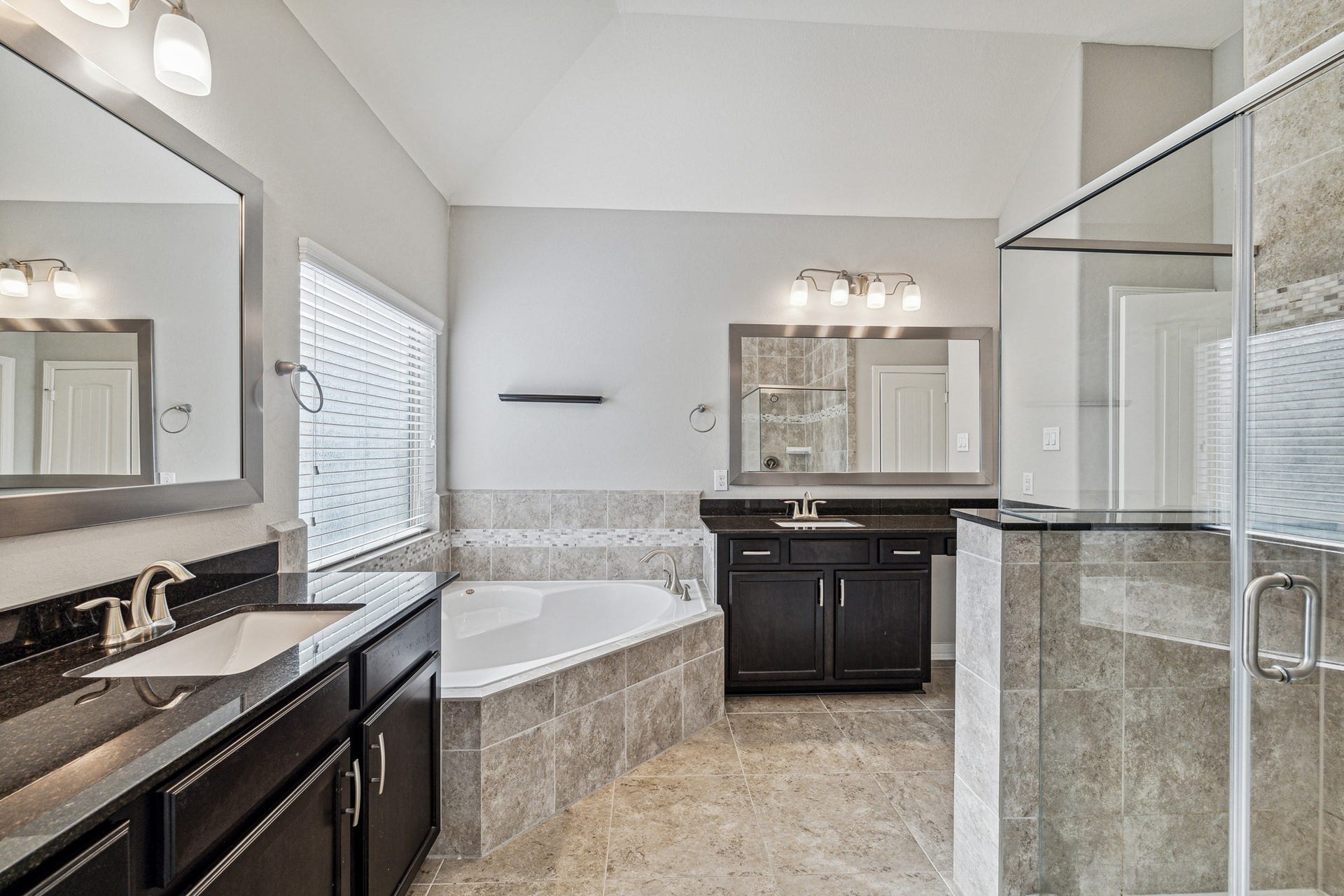 436 N Live Oak Street, Houston, TX 77003 436 N Live Oak Street, Houston, TX 77003