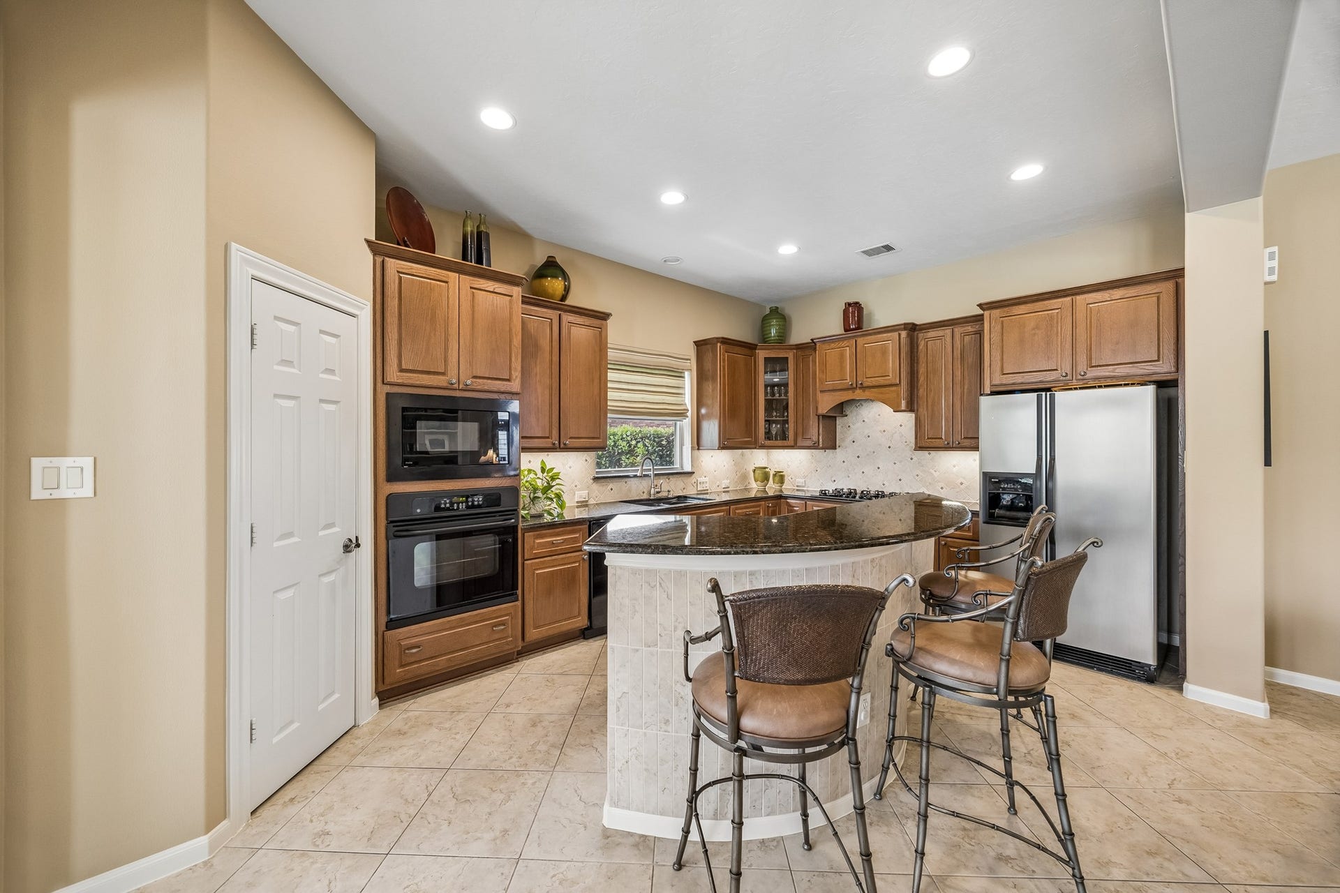9322 Mystic Falls Lane, Humble, TX 77396 9322 Mystic Falls Lane, Humble, TX 77396