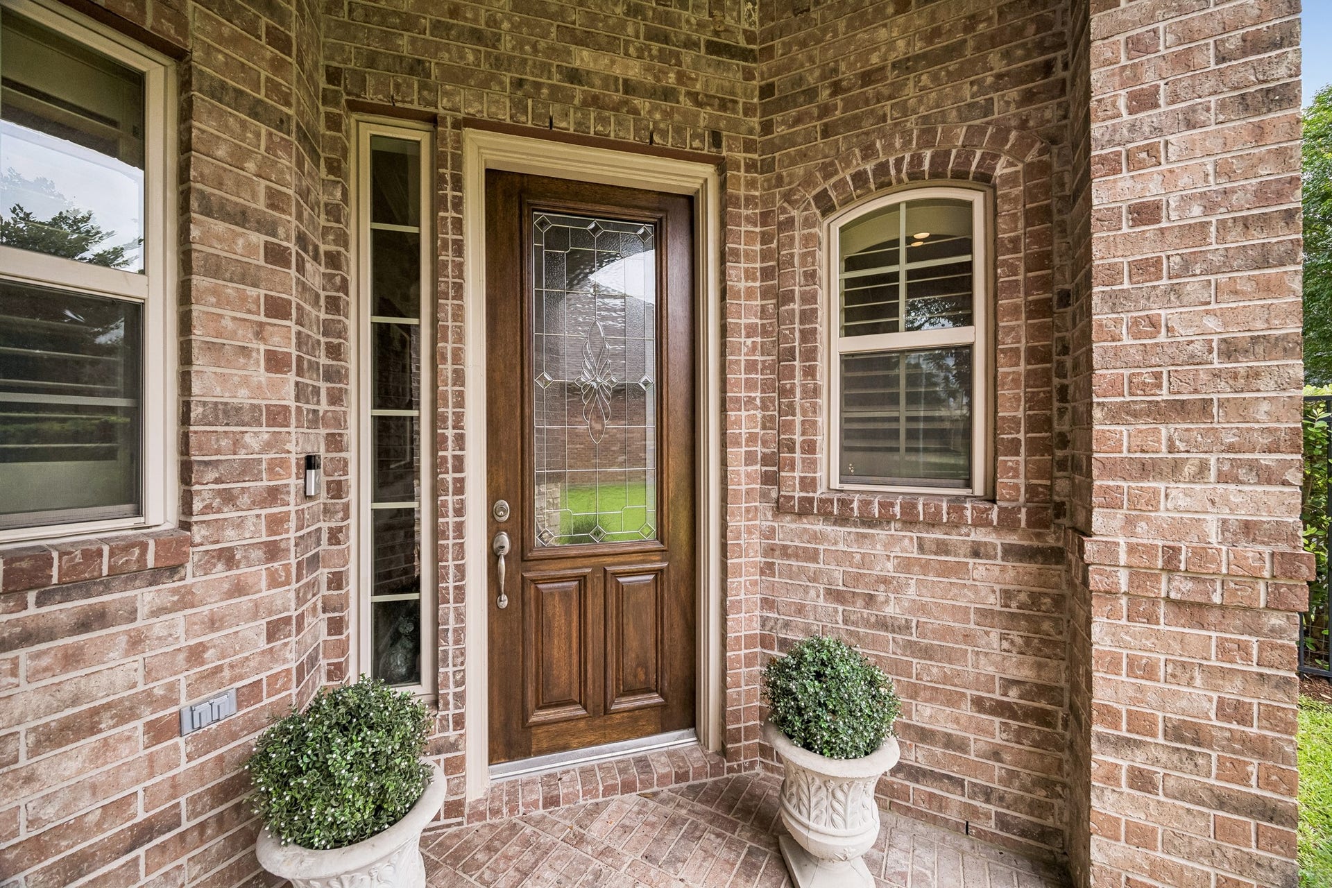 9322 Mystic Falls Lane, Humble, TX 77396 9322 Mystic Falls Lane, Humble, TX 77396