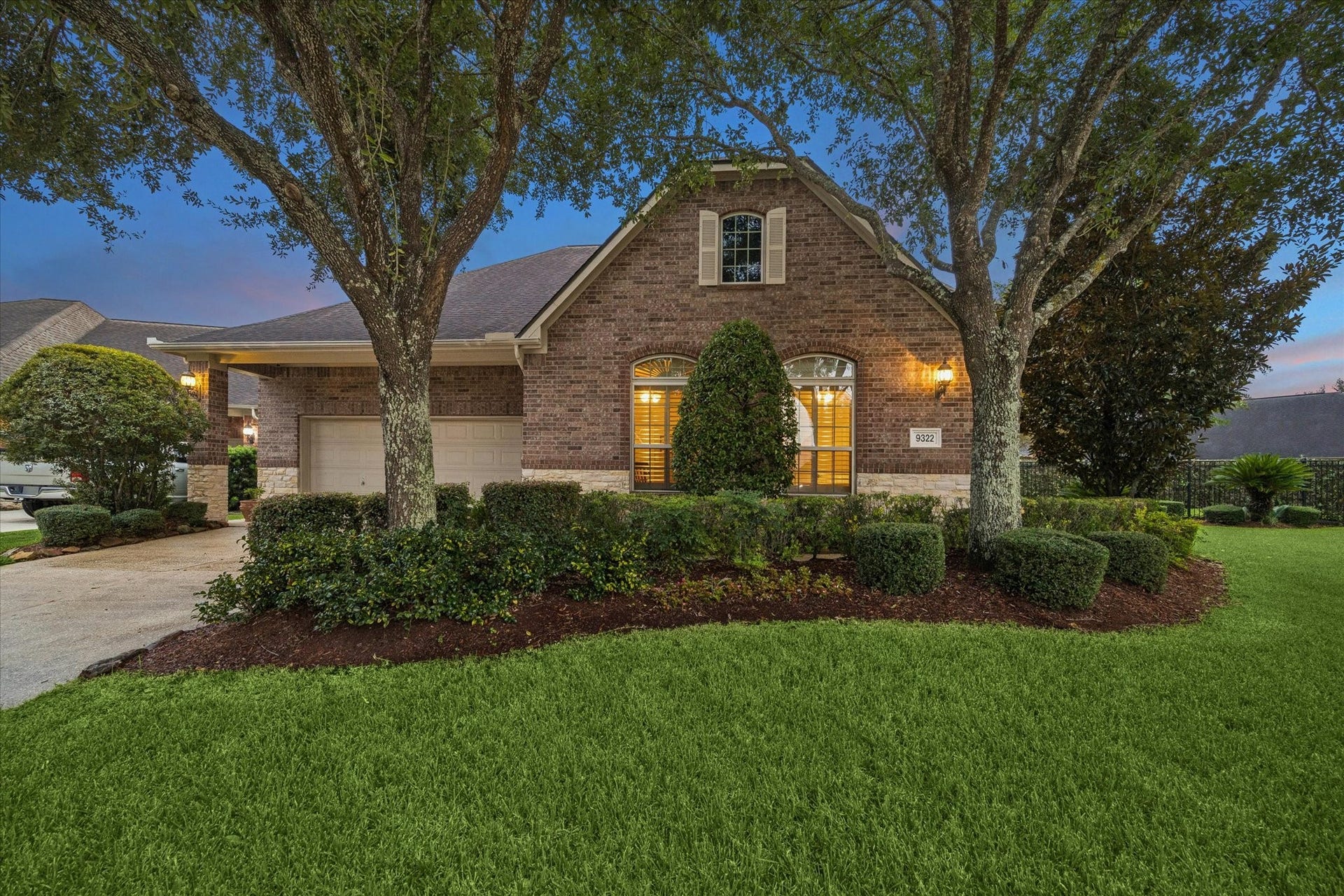 9322 Mystic Falls Lane, Humble, TX 77396 9322 Mystic Falls Lane, Humble, TX 77396