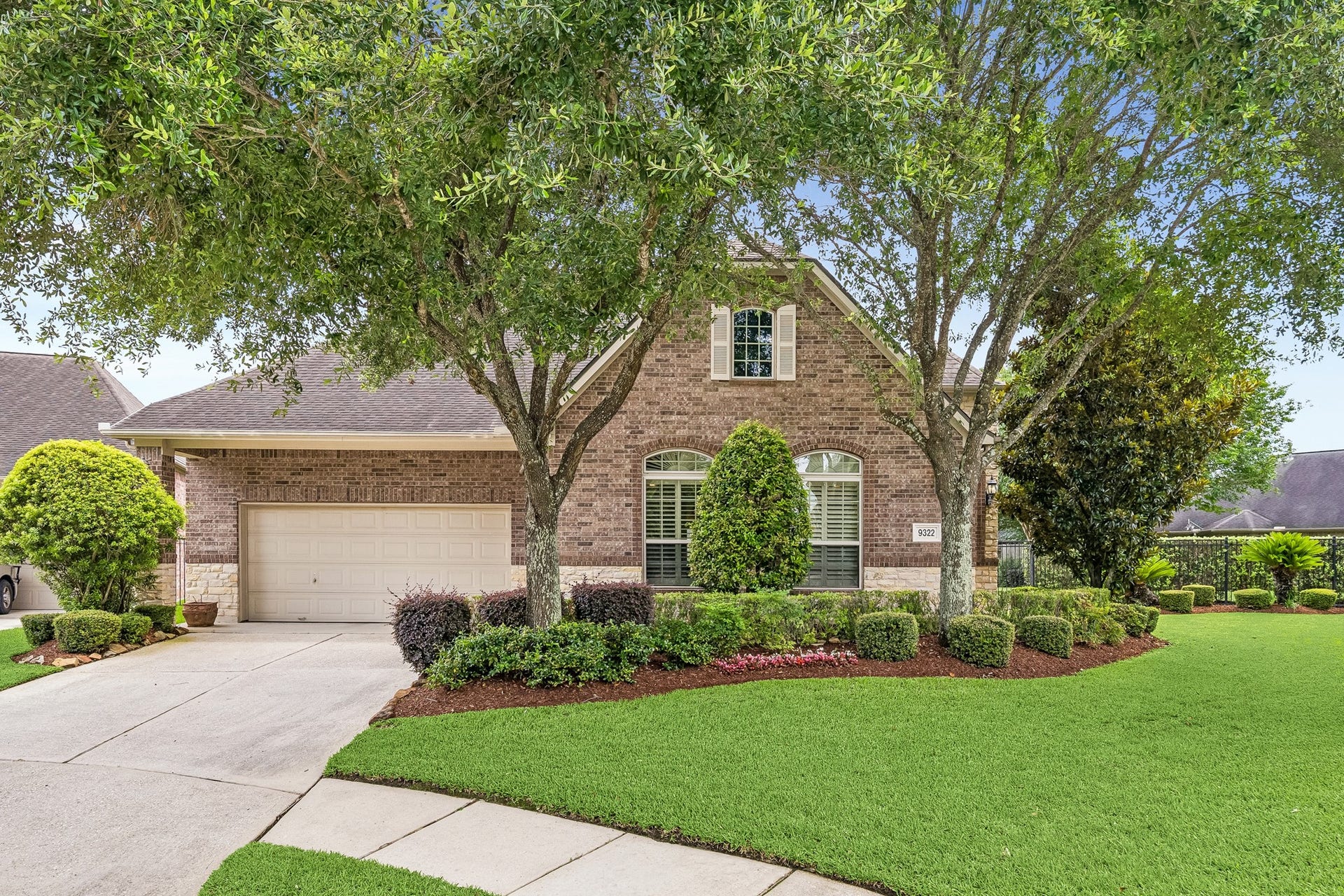 9322 Mystic Falls Lane, Humble, TX 77396 9322 Mystic Falls Lane, Humble, TX 77396