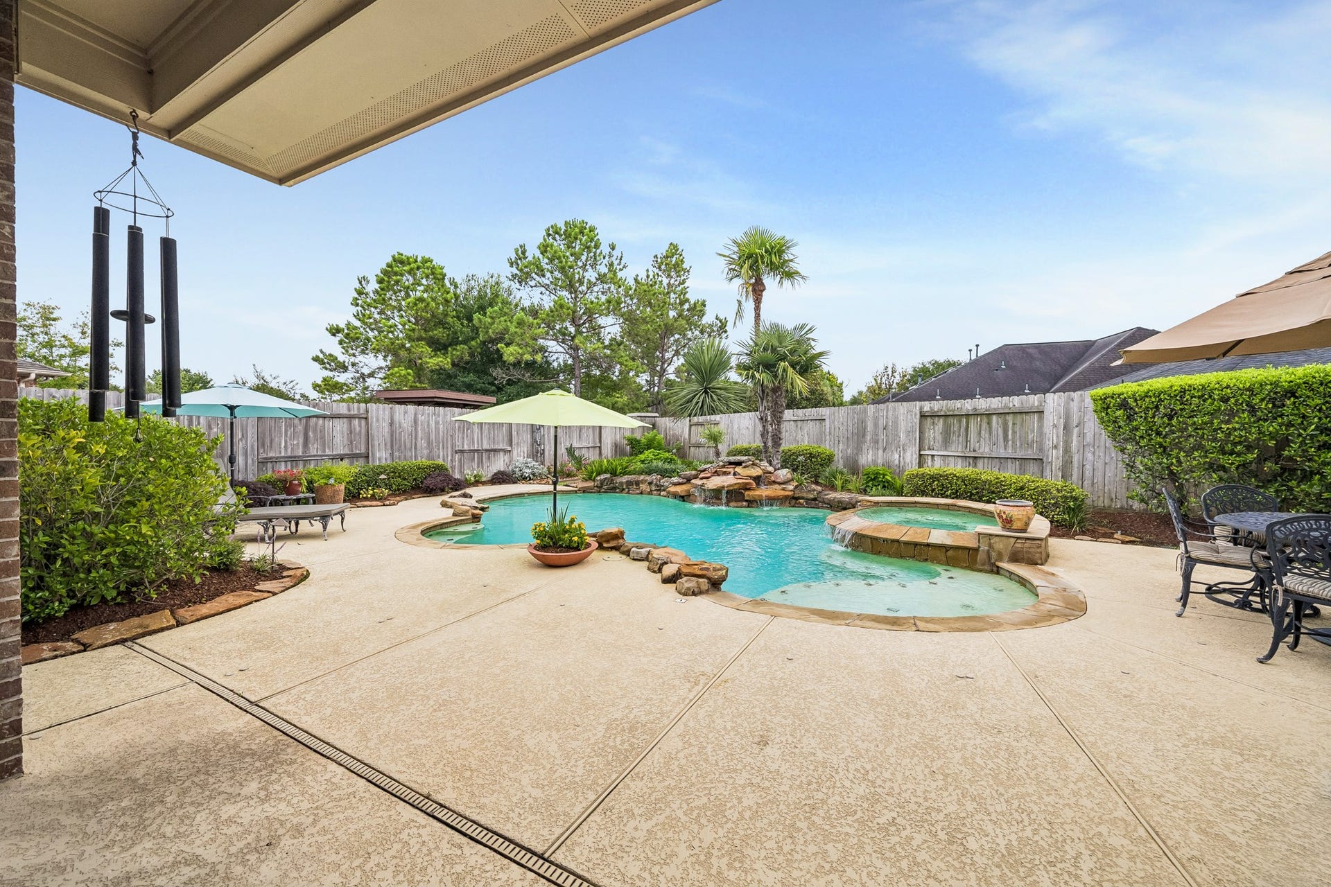 9322 Mystic Falls Lane, Humble, TX 77396 9322 Mystic Falls Lane, Humble, TX 77396