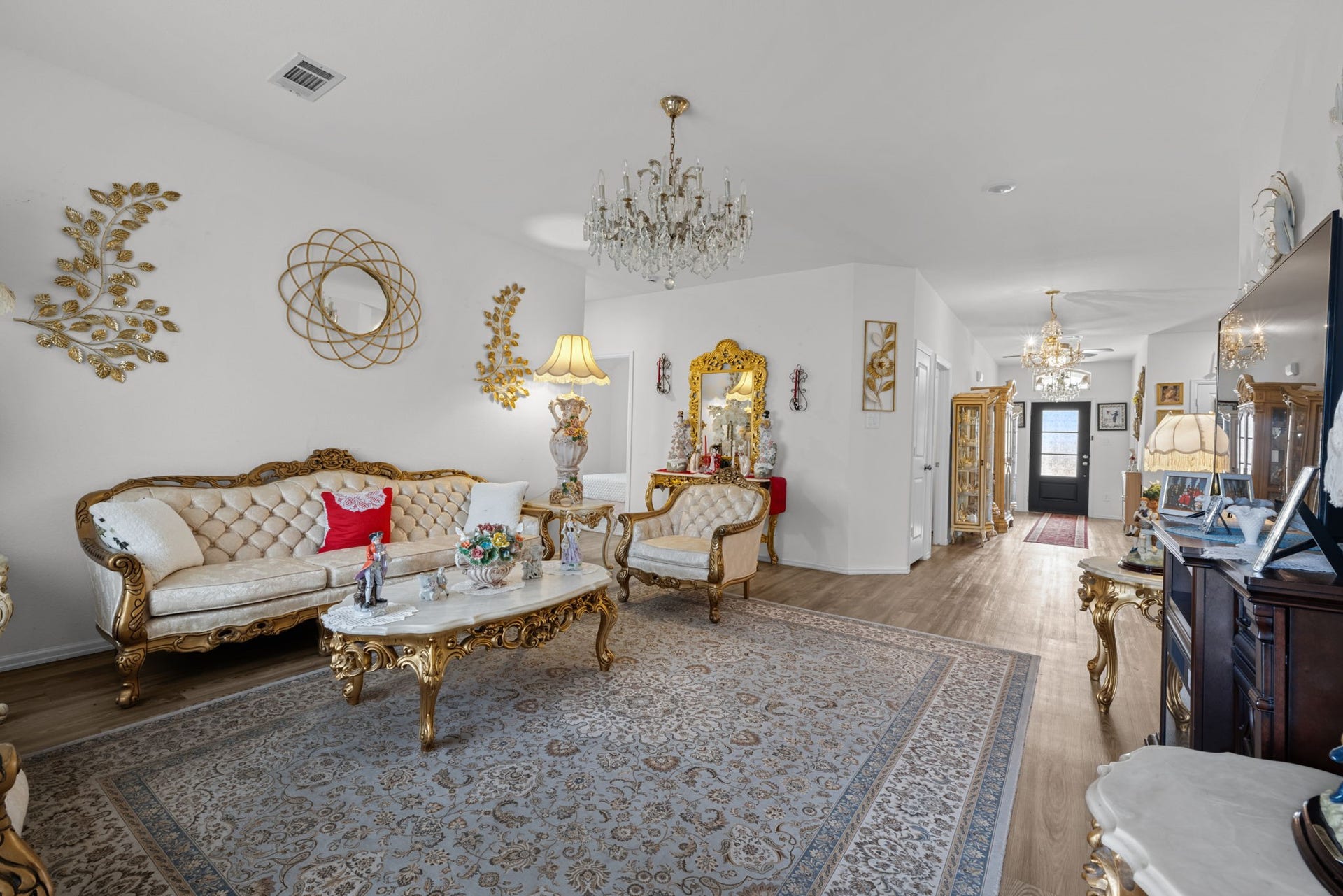 17342 Silver Birch Court, New Caney, TX 77357 Actual picture of current living room.