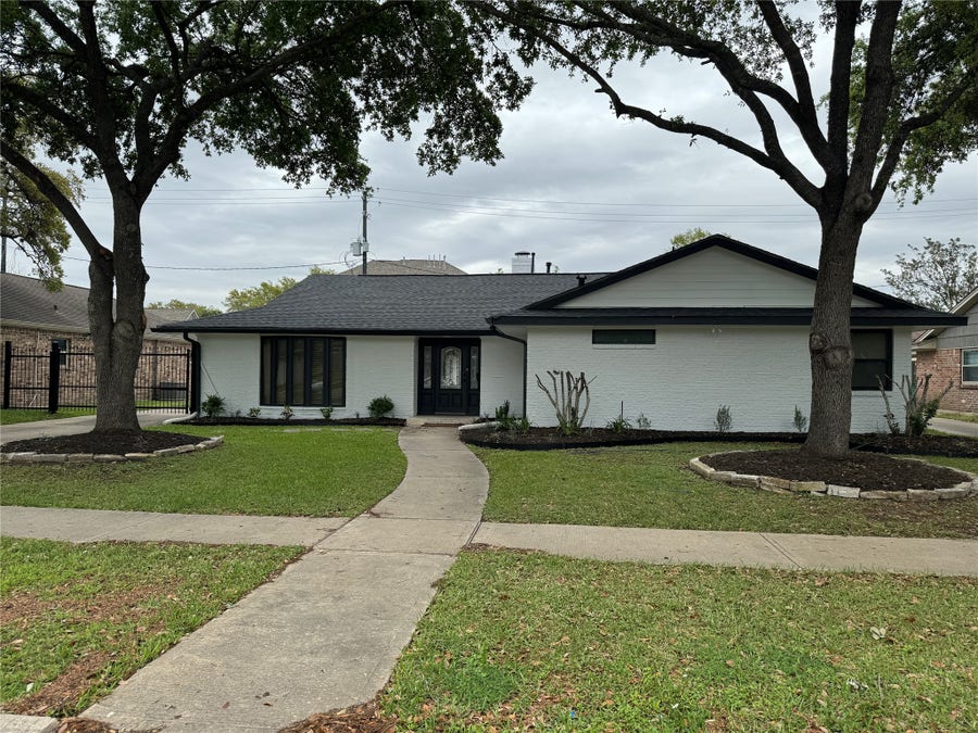 Property photo for 9911 Cedarhurst Drive, Houston, TX