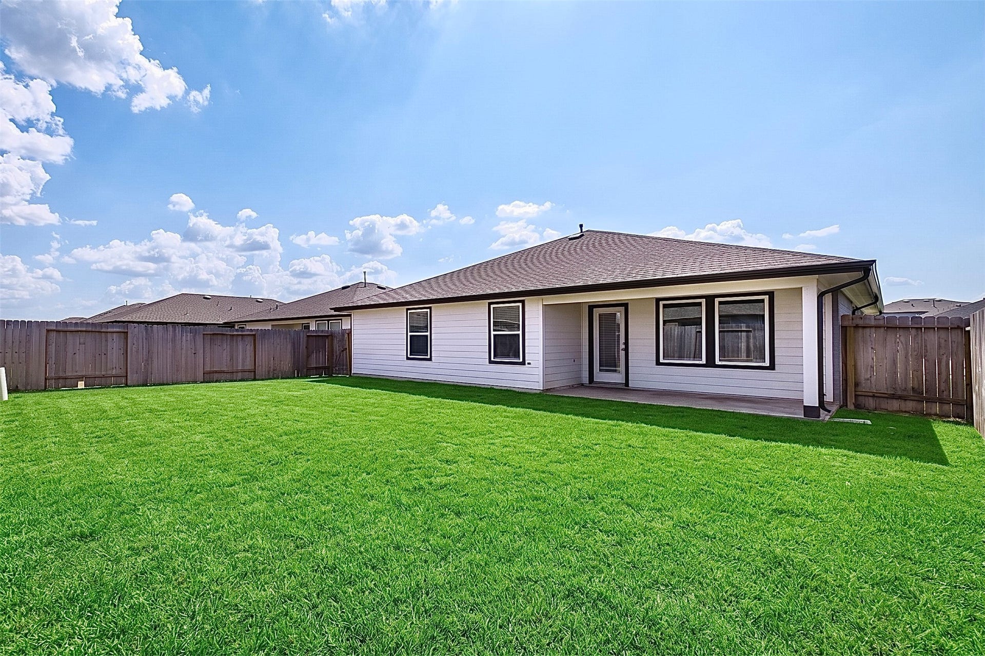 7723 Brushwood Drive, Rosharon, TX 77583 7723 Brushwood Drive, Rosharon, TX 77583